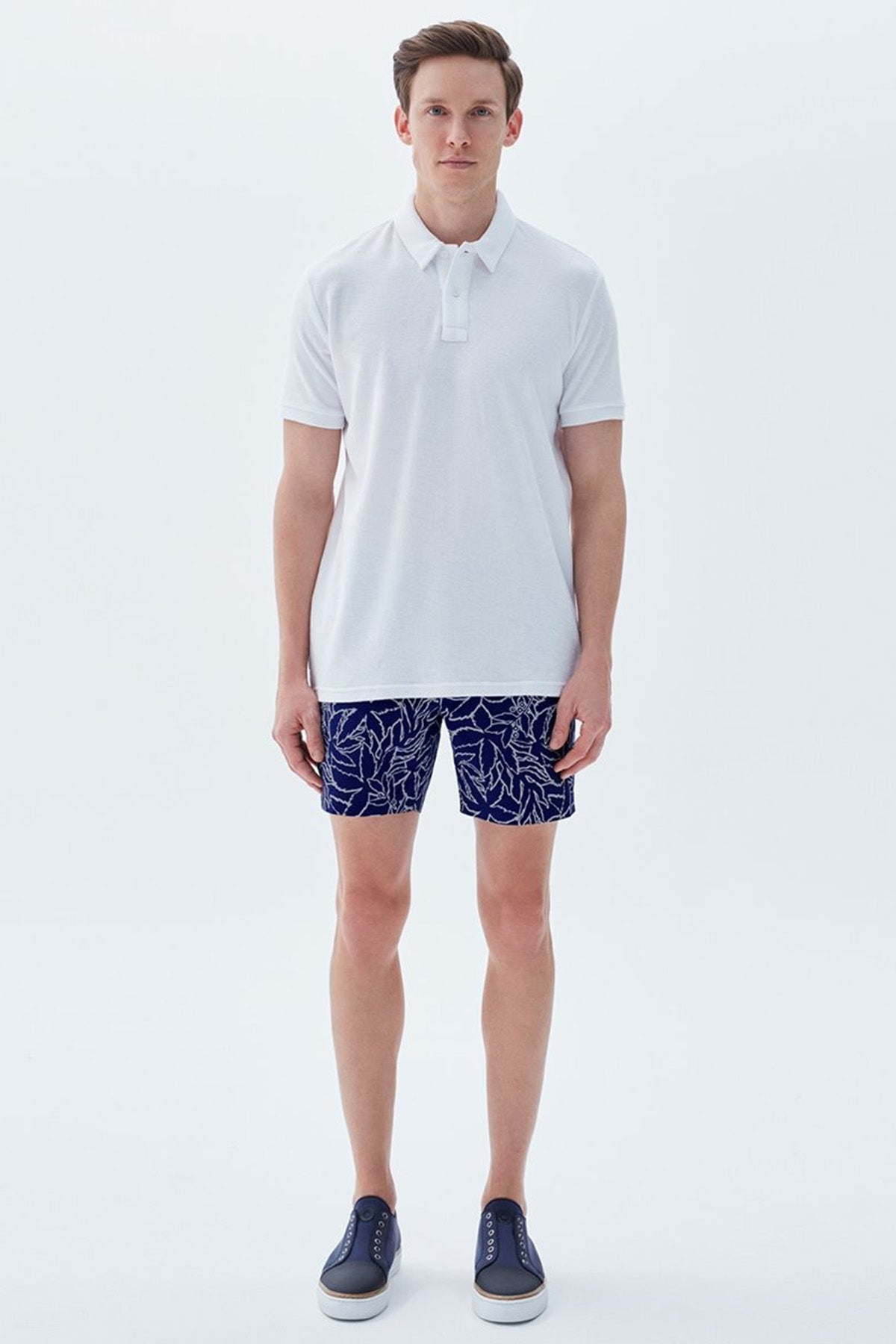 Bluemint Bond Navy Leaves Şort Mayo-Libas Trendy Fashion Store