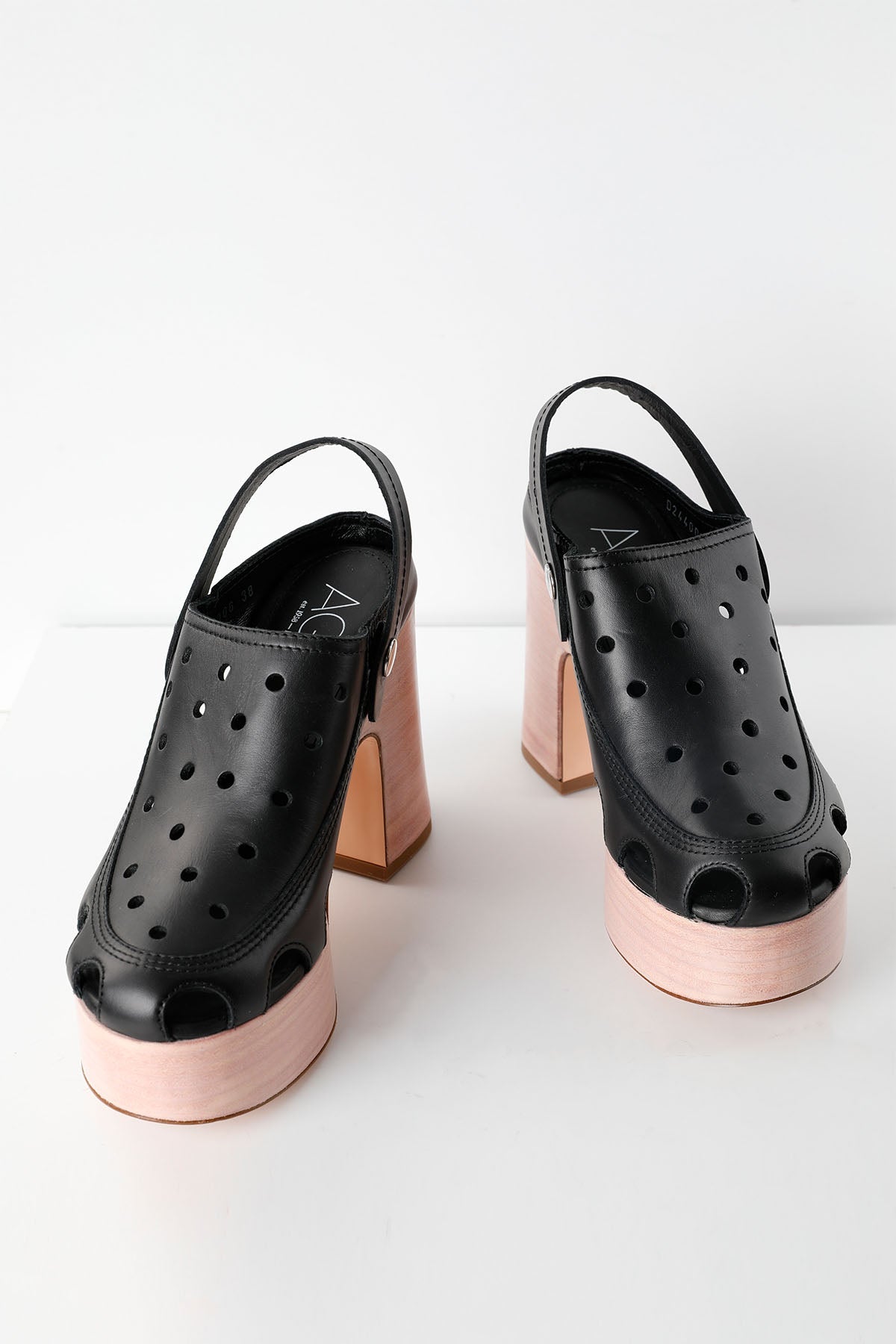 Agl Alyssa Kalın Topuklu Deri Sandalet