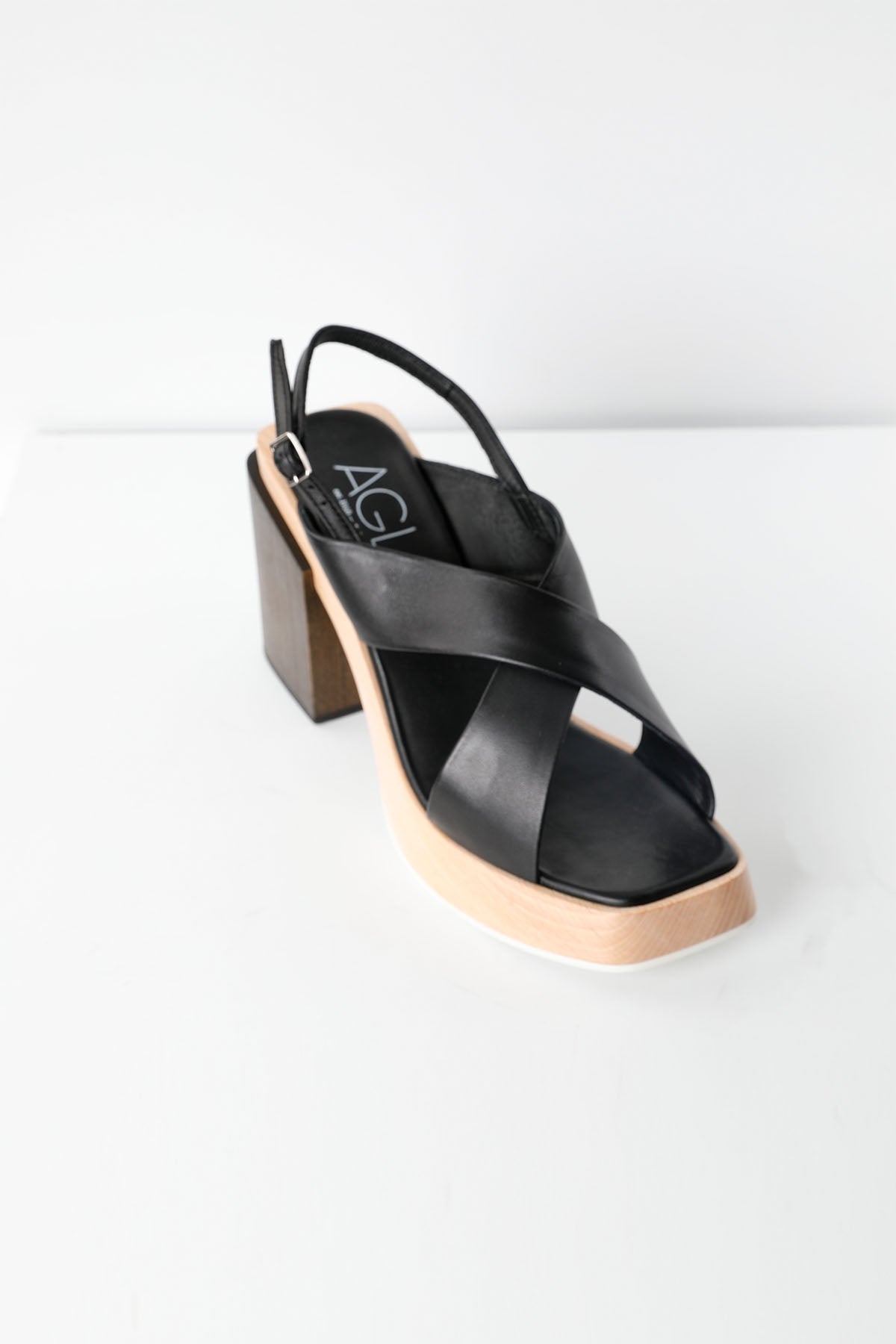 Agl Surin Deri Çapraz Bantlı Sandalet