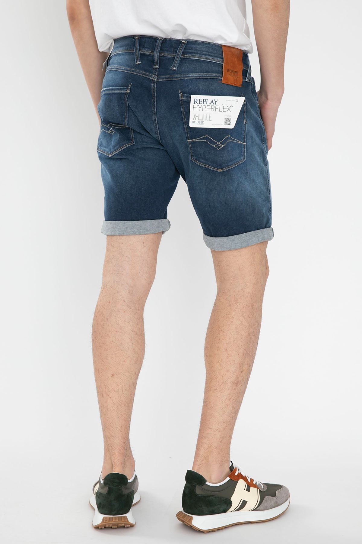 Replay Hyperflex X-Lite Re-Used Anbass Slim Fit Jean Şort