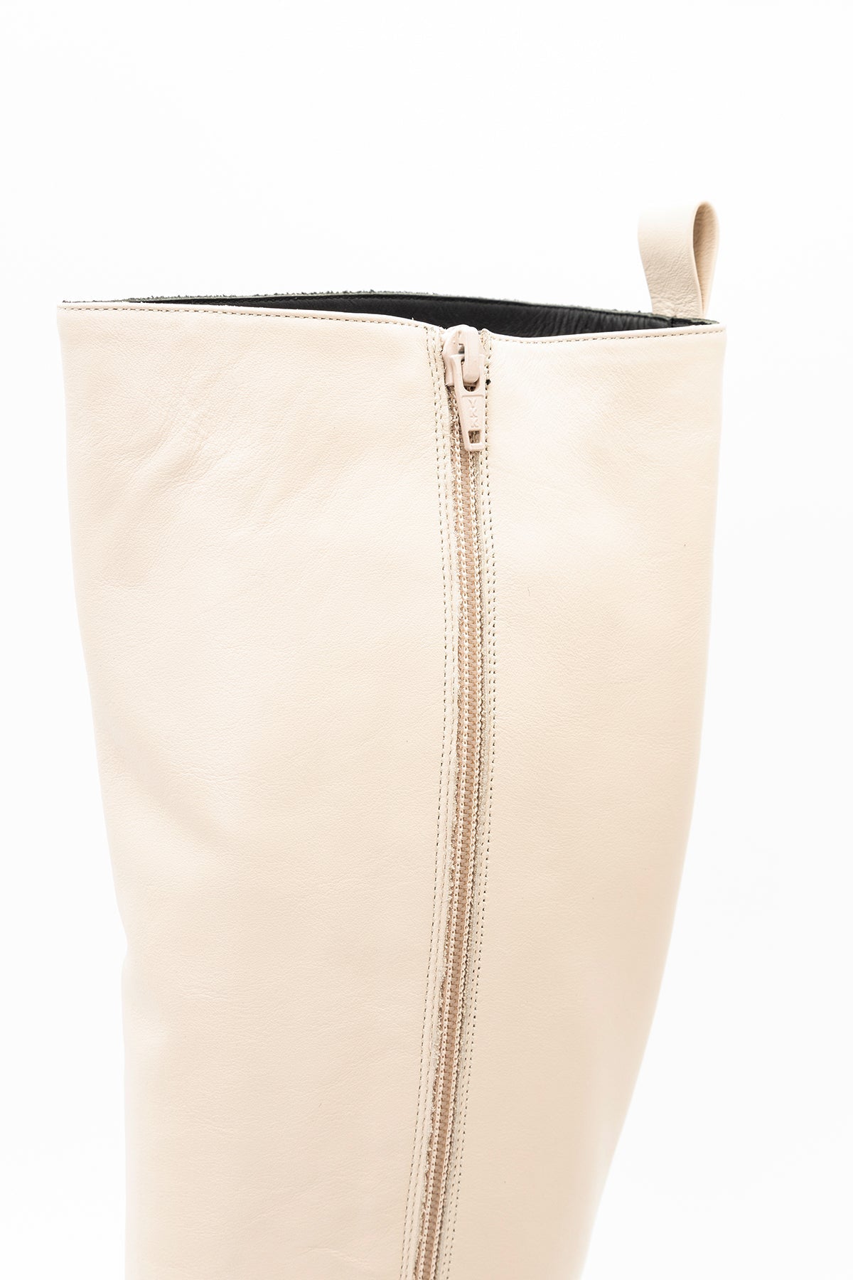 Paloma Barcelo Davet Deri Çizme