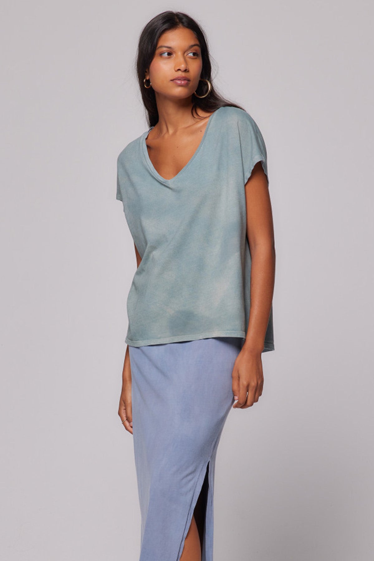 Majestic Geniş Kesim V Yaka T-shirt