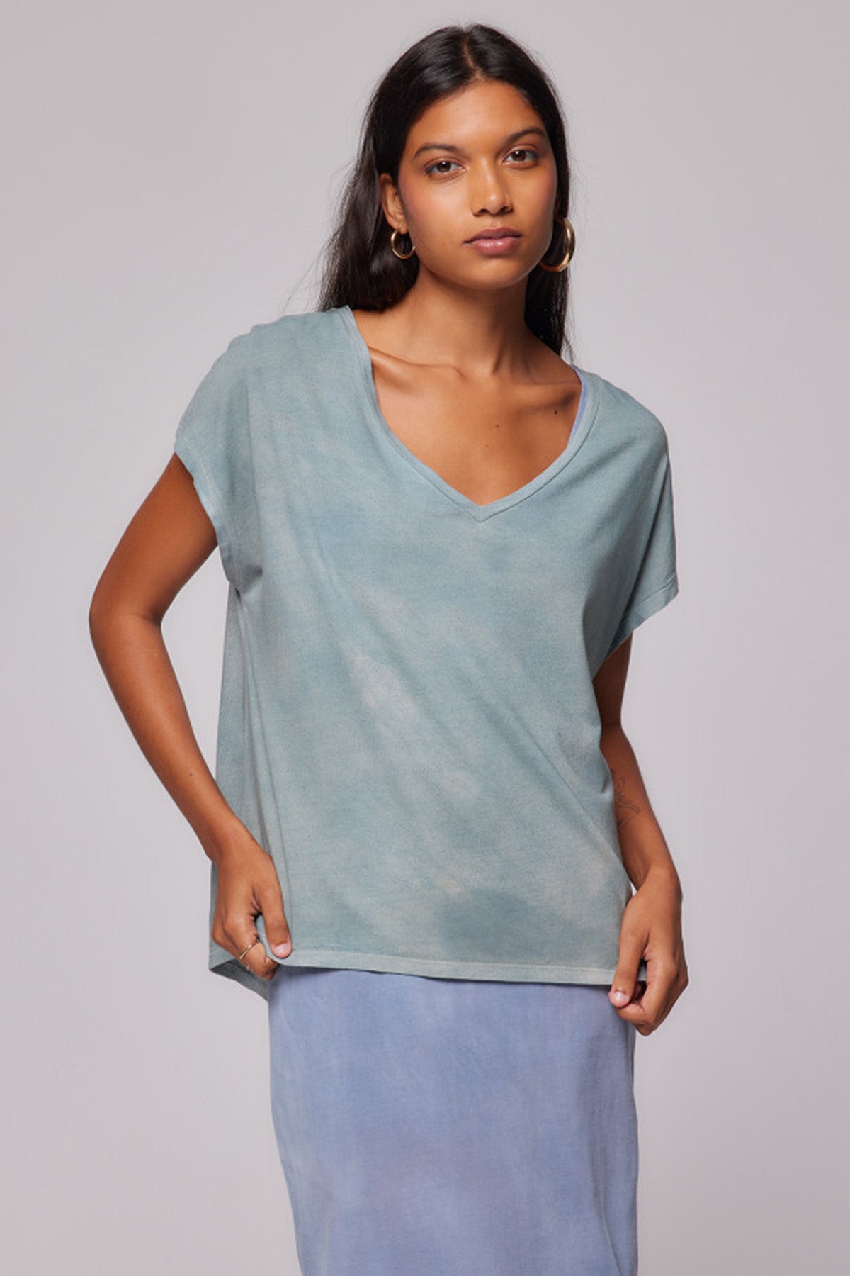 Majestic Geniş Kesim V Yaka T-shirt