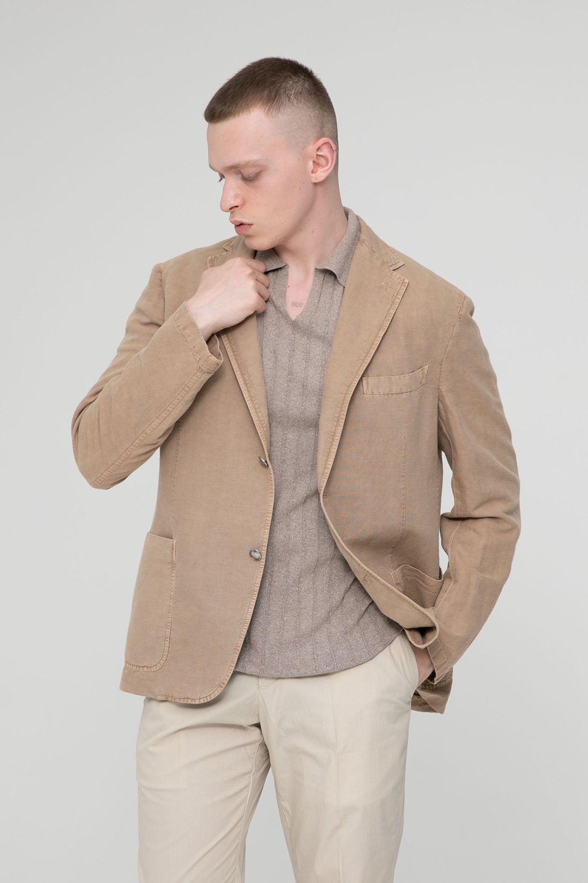 The Gigi Çift Düğmeli Ceket