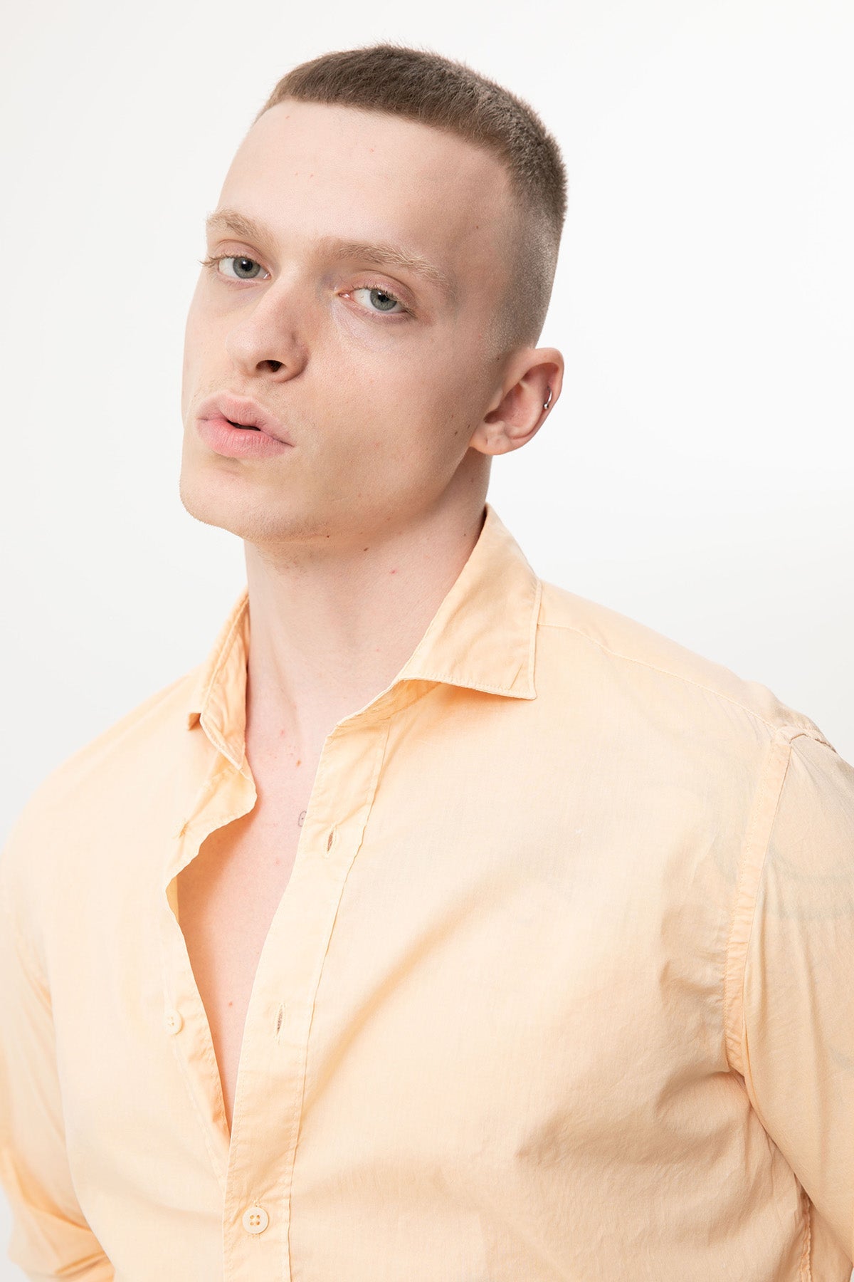 Fradi Yıkamalı İtalyan Yaka Gömlek