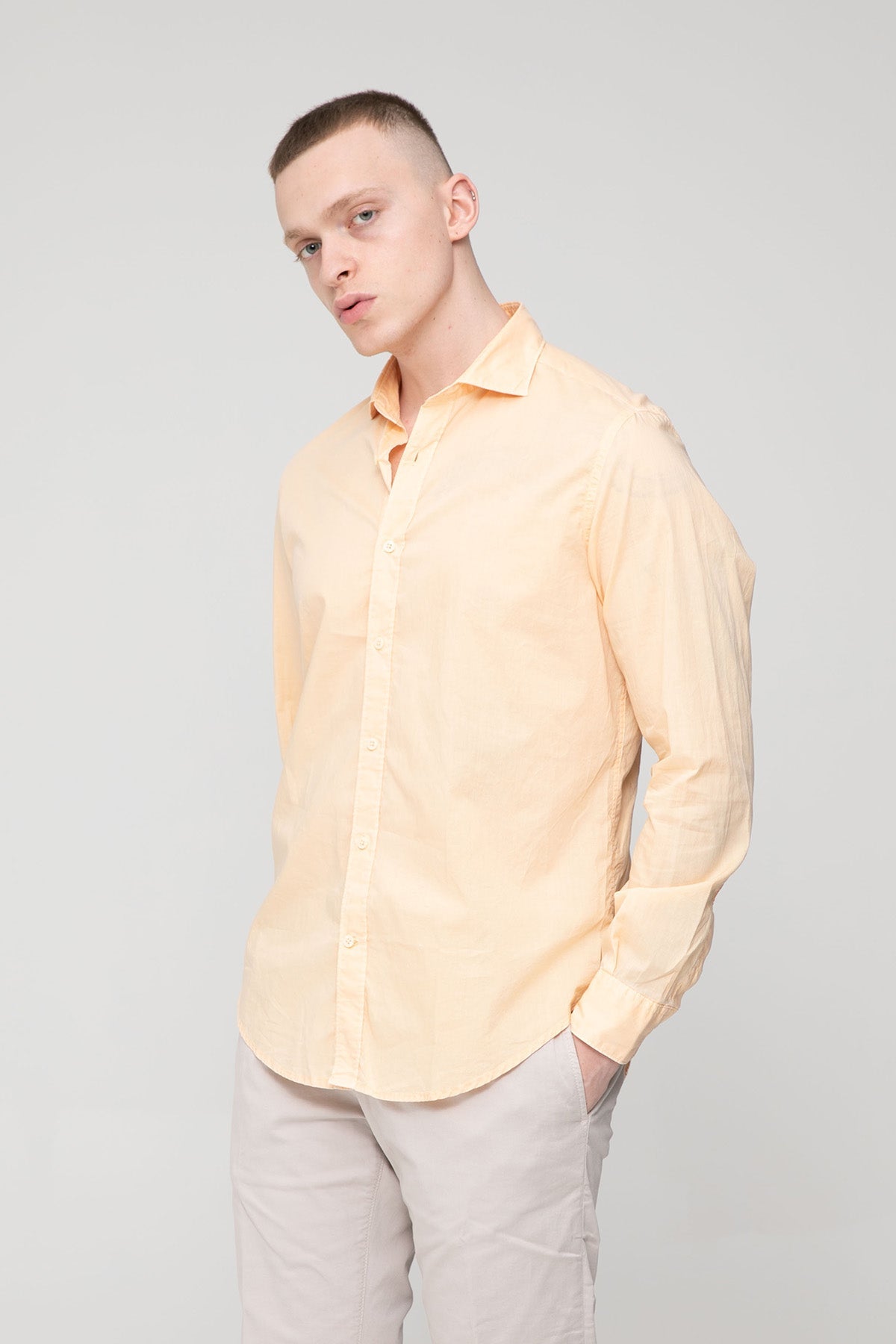 Fradi Yıkamalı İtalyan Yaka Gömlek