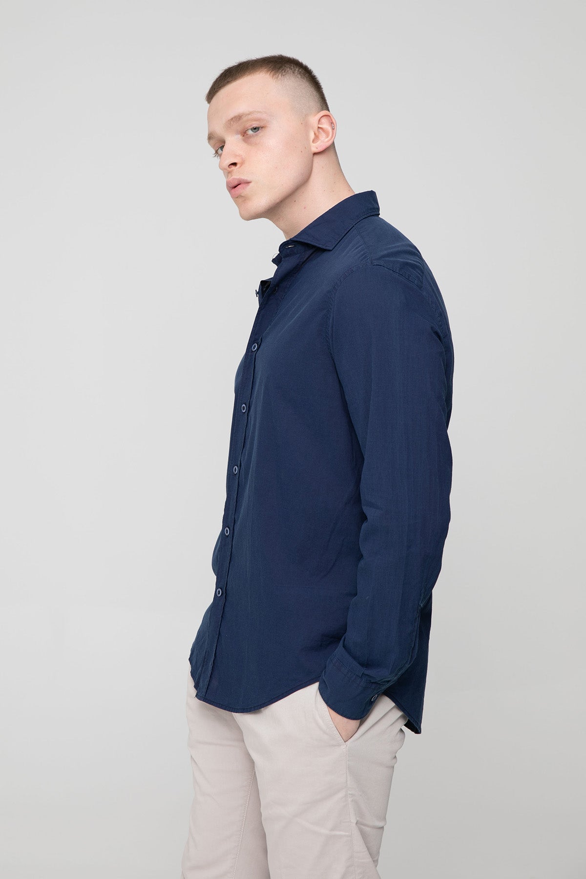 Fradi Yıkamalı İtalyan Yaka Gömlek