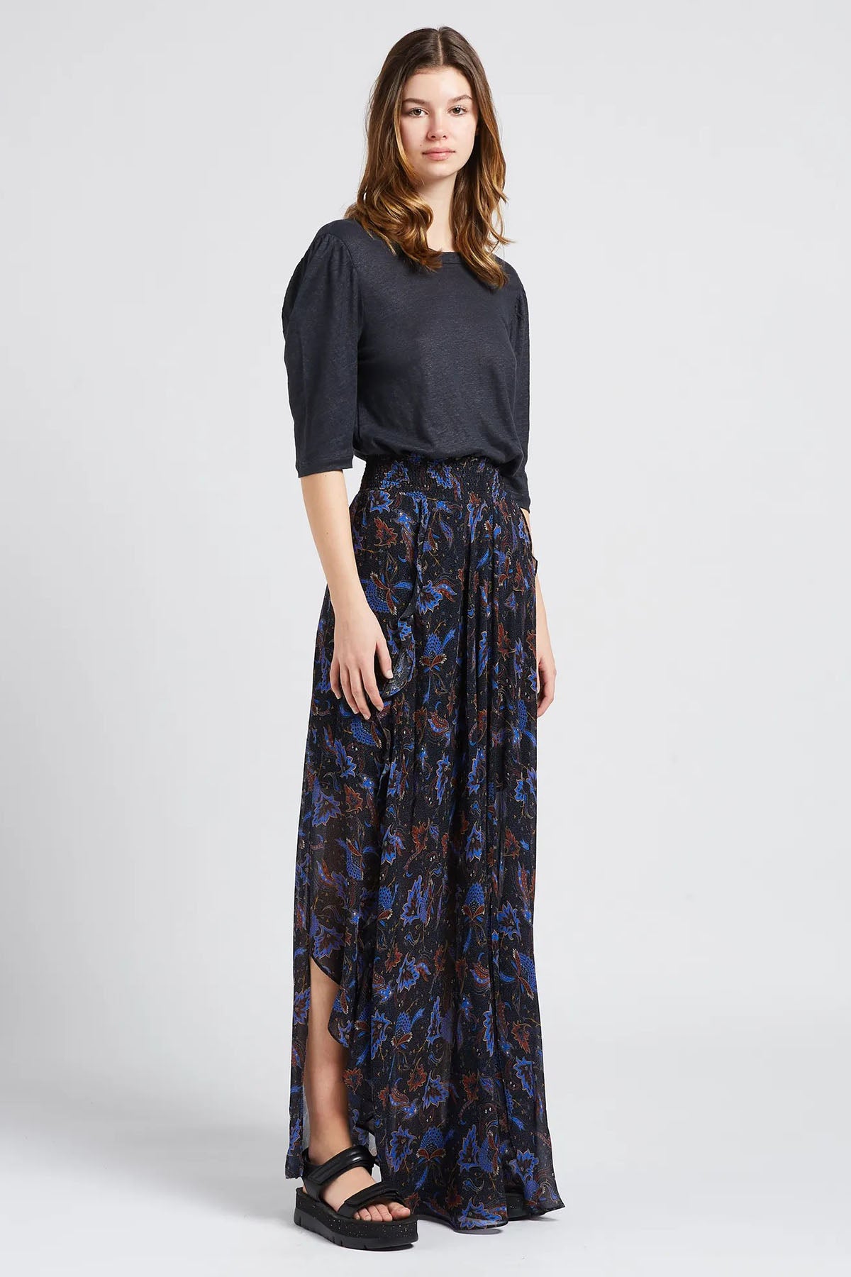 Berenice Eileen Sırt Dekolteli Keten T-shirt-Libas Trendy Fashion Store