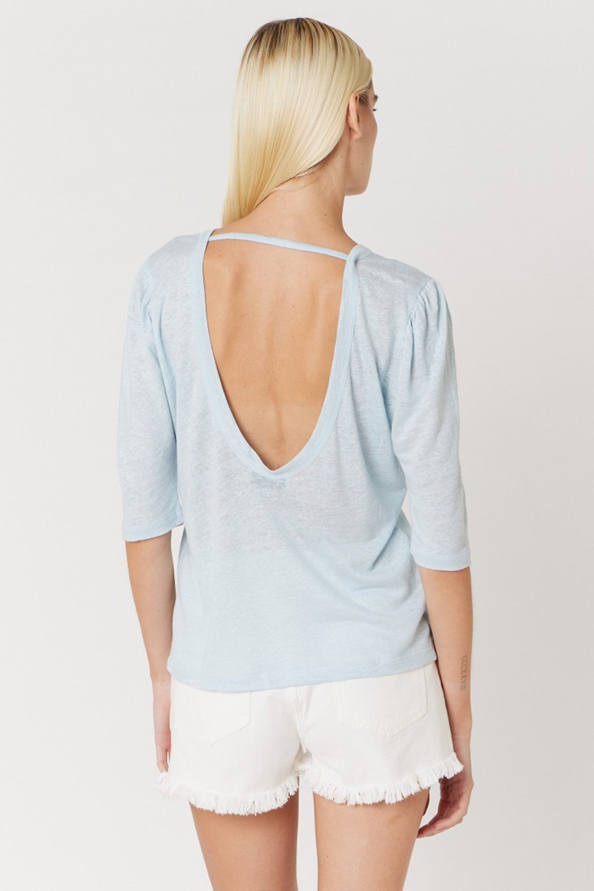 Berenice Eileen Sırt Dekolteli Keten T-shirt-Libas Trendy Fashion Store