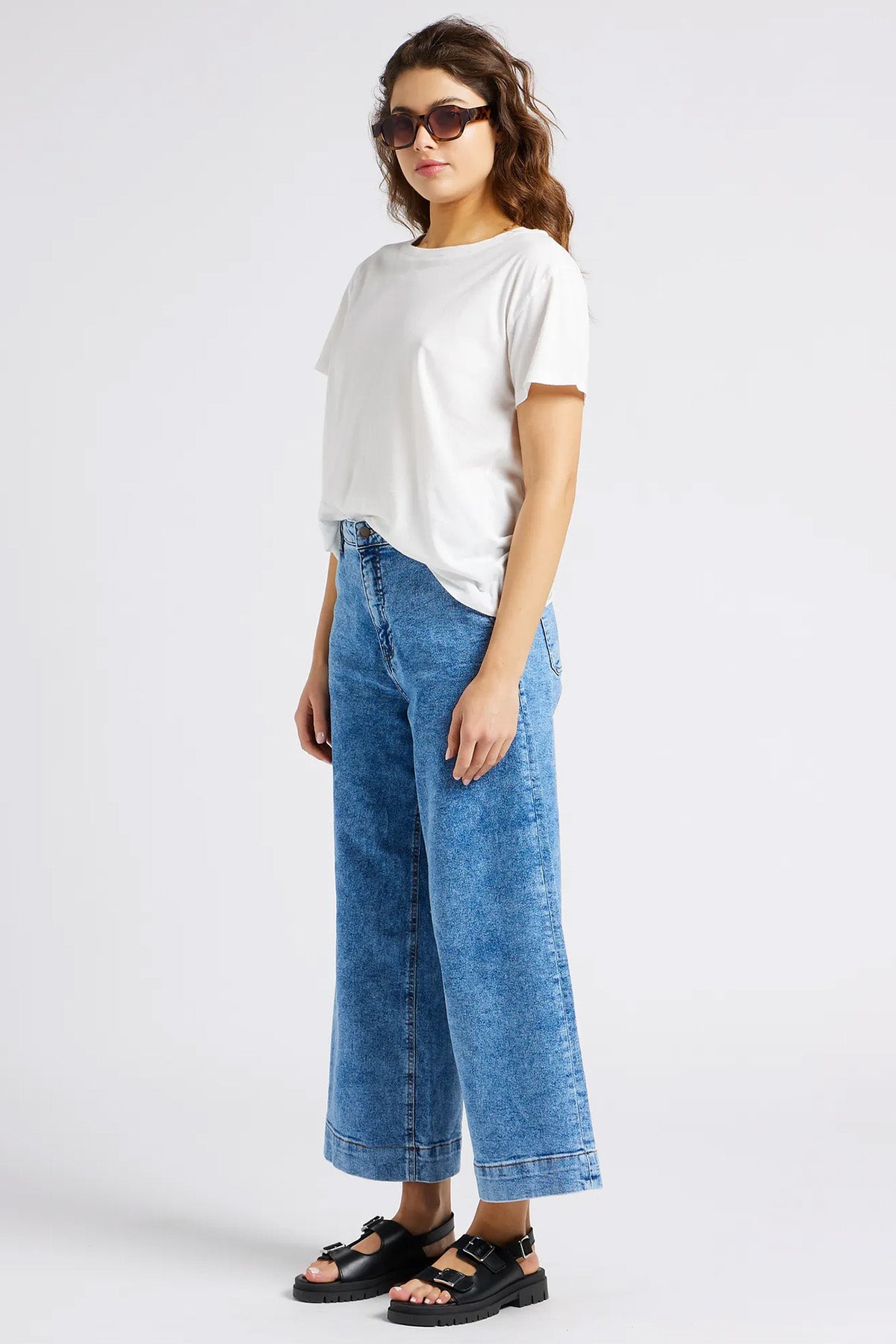 Berenice Edenawings Yuvarlak Yaka T-shirt-Libas Trendy Fashion Store