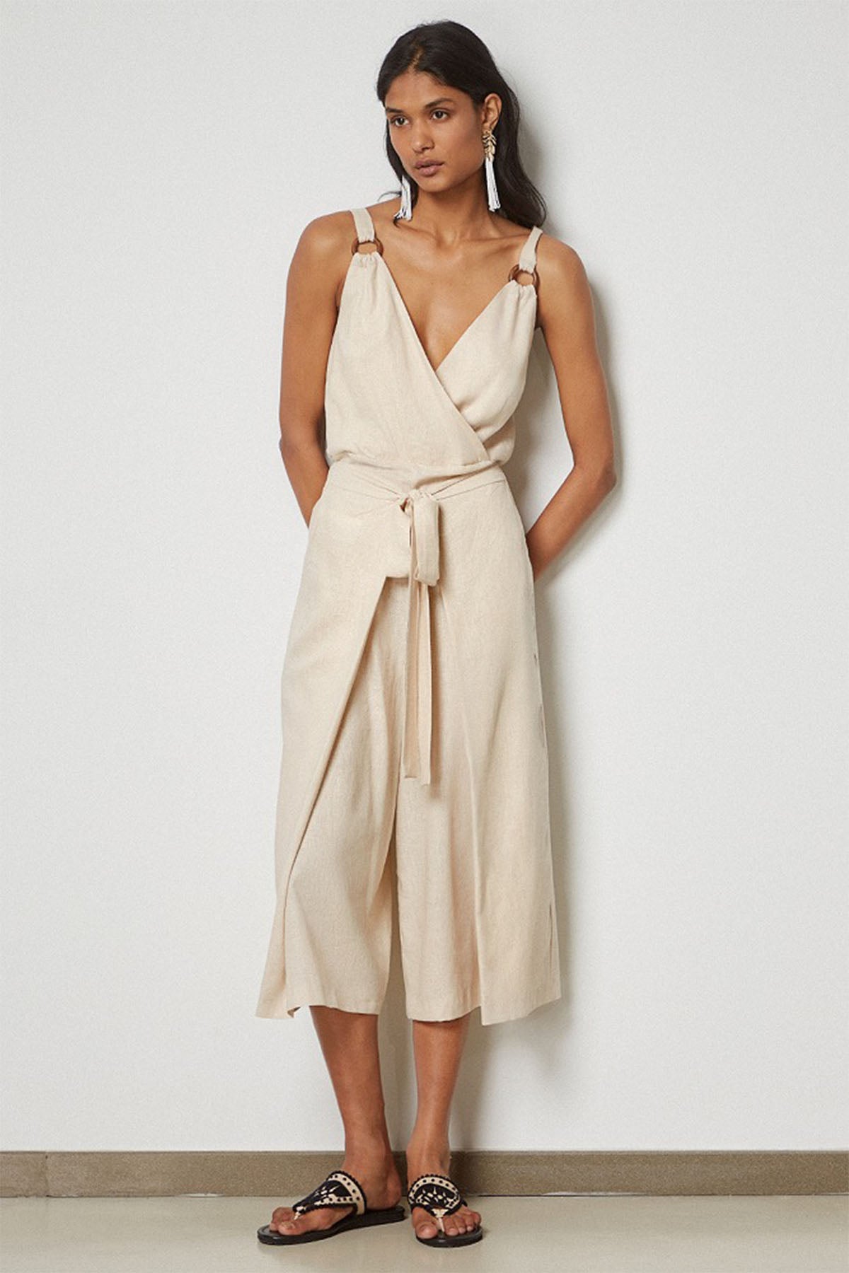 Bsb Derin V Yaka Belden Kuşaklı Ketenli Tulum-Libas Trendy Fashion Store