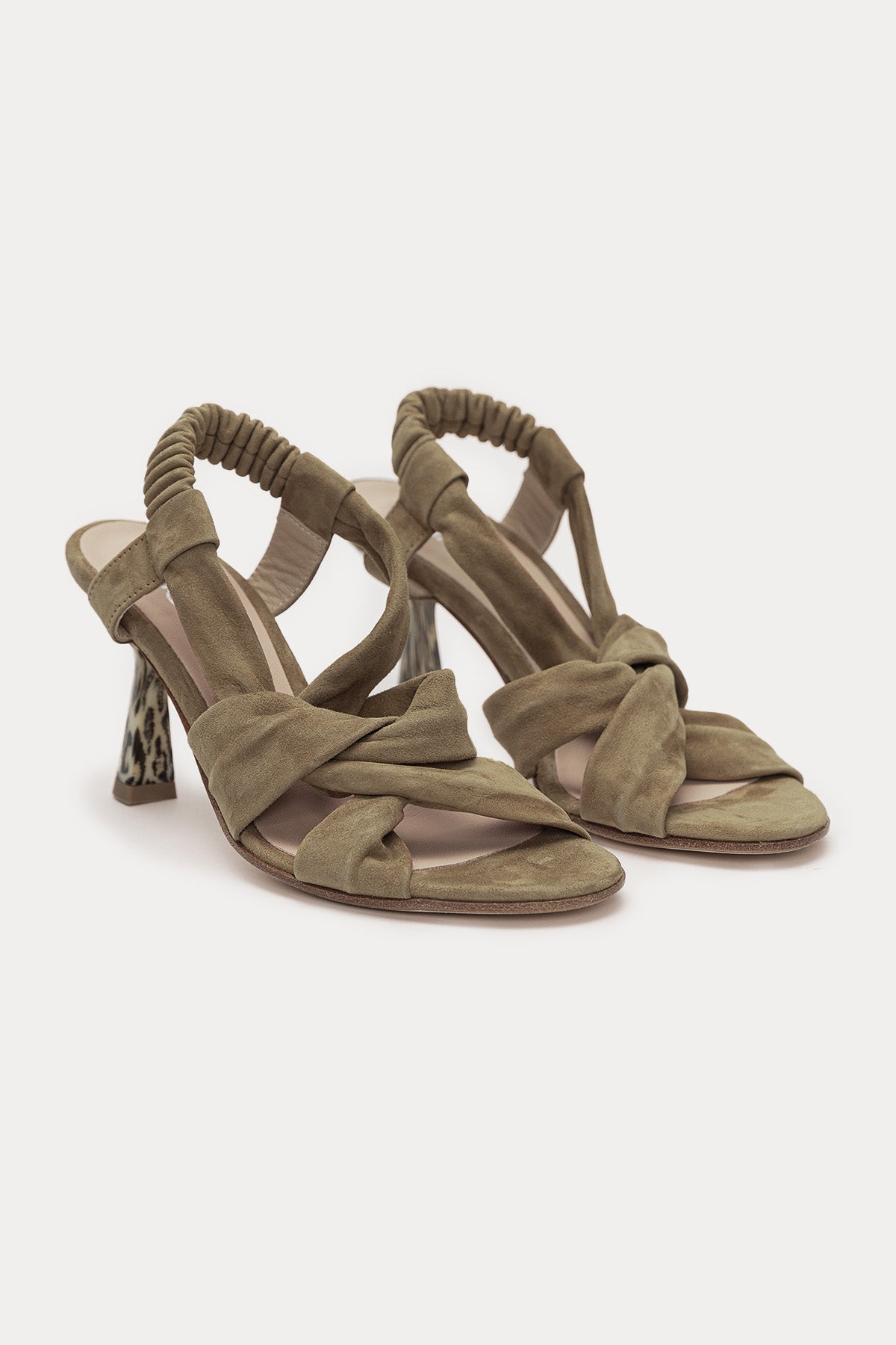 Fruit Topuklu Süet Sandalet