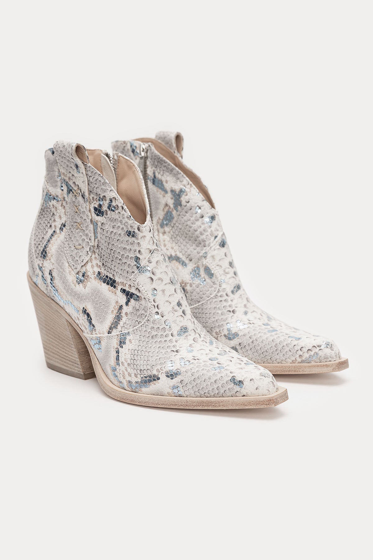 Fruit Kalın Topuklu Yılan Desenli Deri Bot