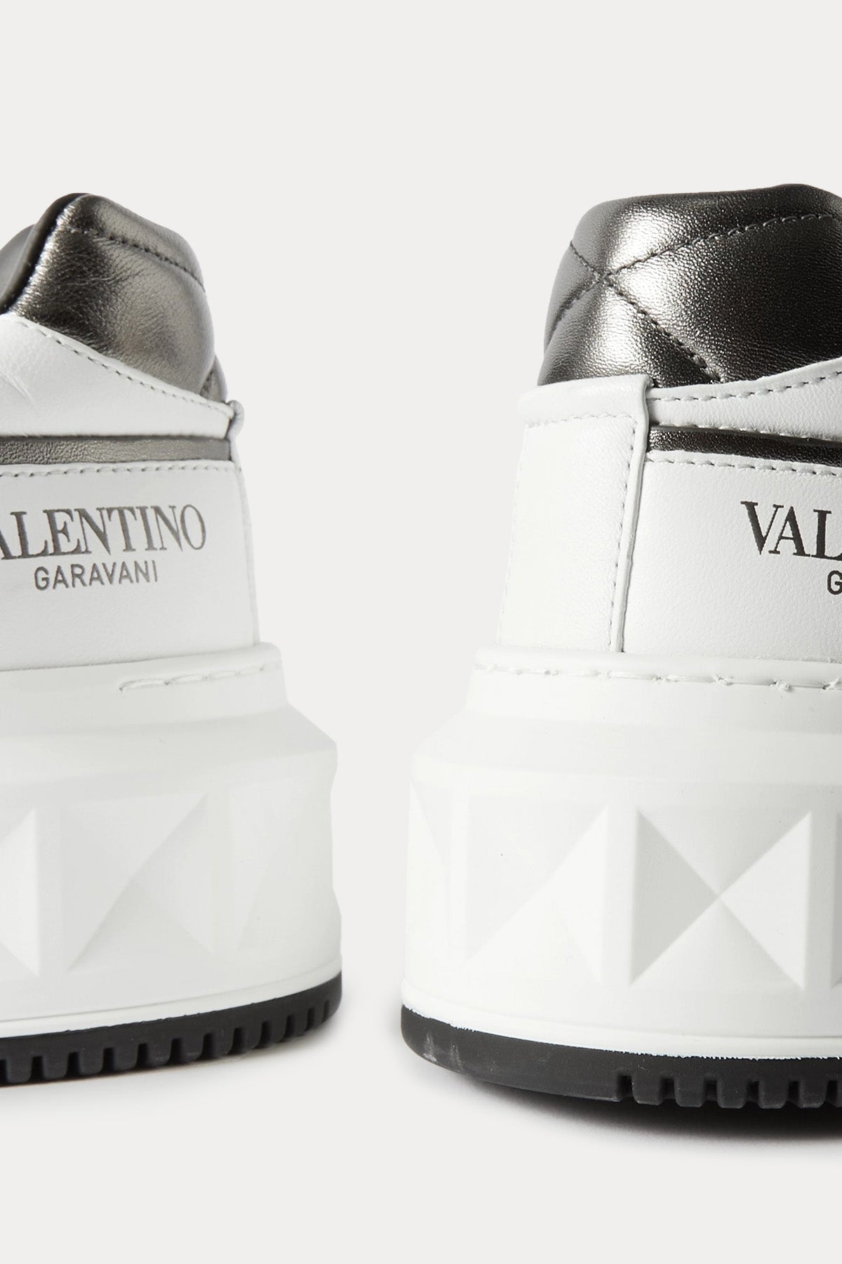 Valentino Deri Sneaker Ayakkabı-Libas Trendy Fashion Store