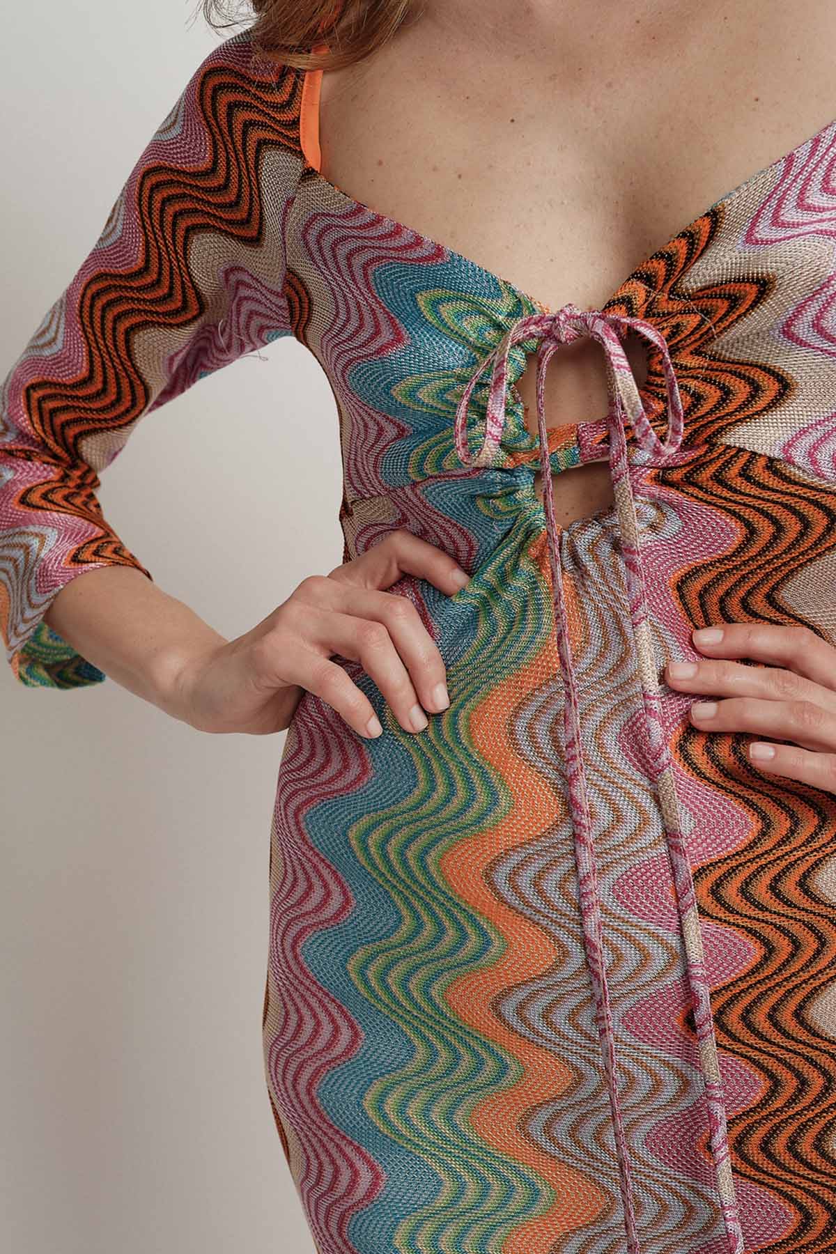 Meme Road V Yaka Renkli Örgü Midi Elbise-Libas Trendy Fashion Store