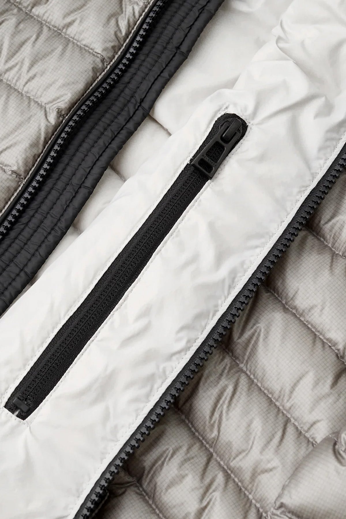 Belstaff Airframe Puffer Mont Ceket-Libas Trendy Fashion Store