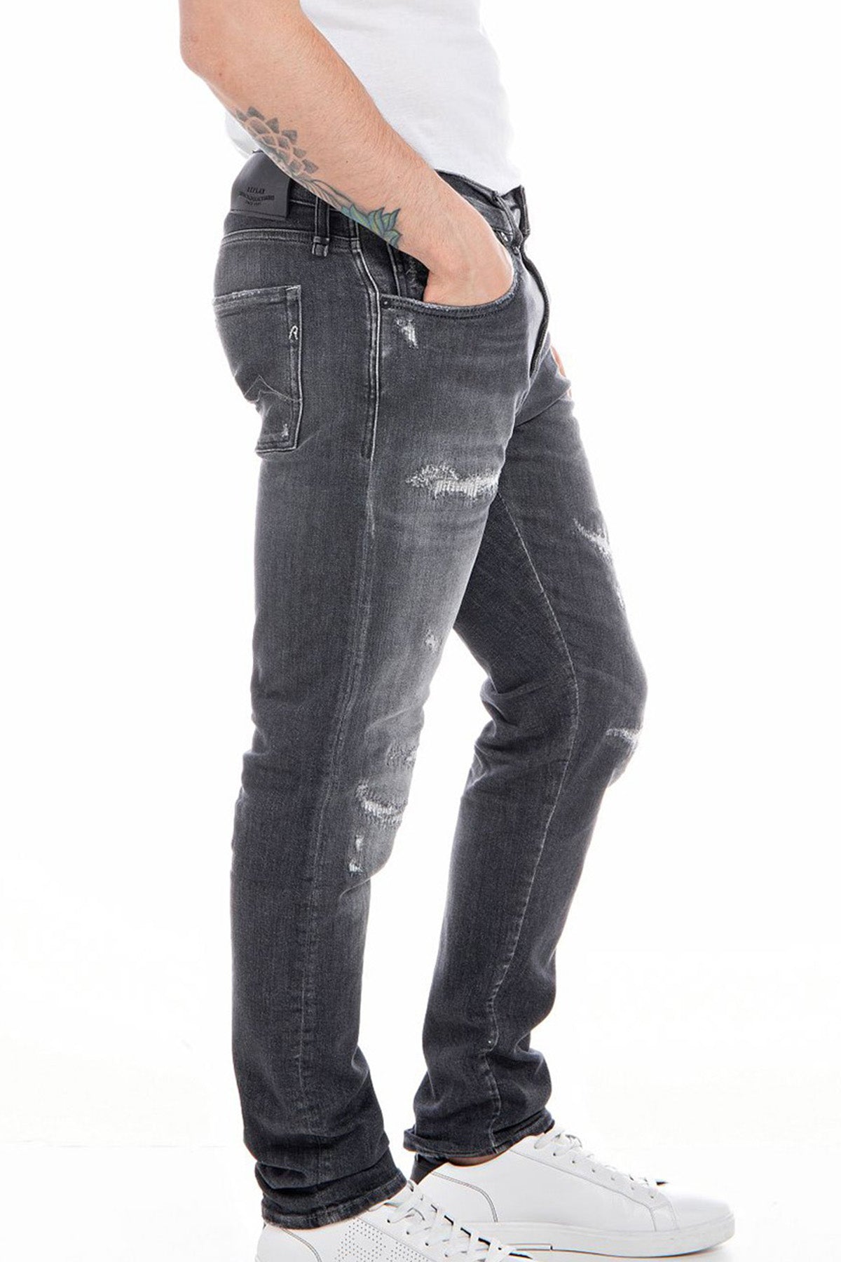 Replay Mickym Slim Tapered Fit Jeans