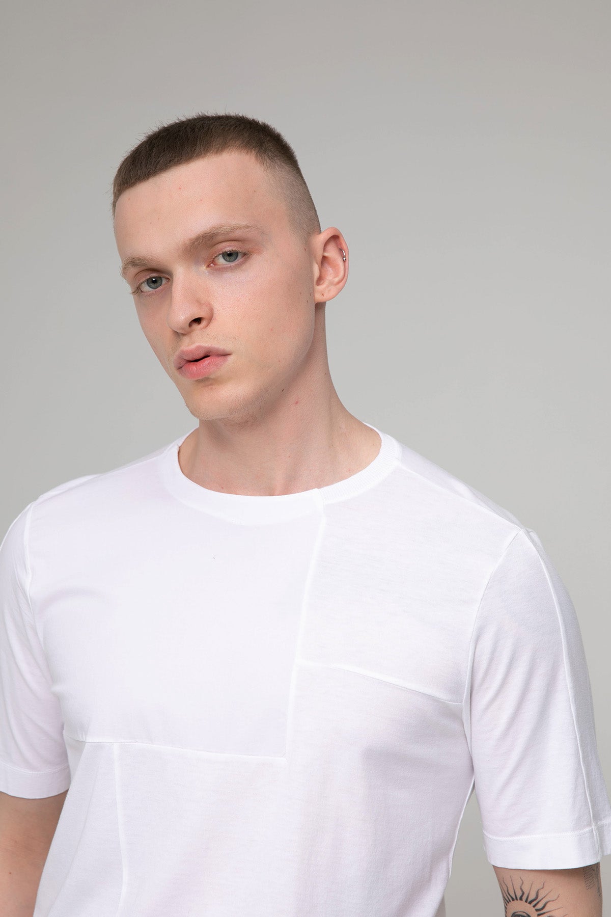 Transit Yuvarlak Yaka T-shirt-Libas Trendy Fashion Store