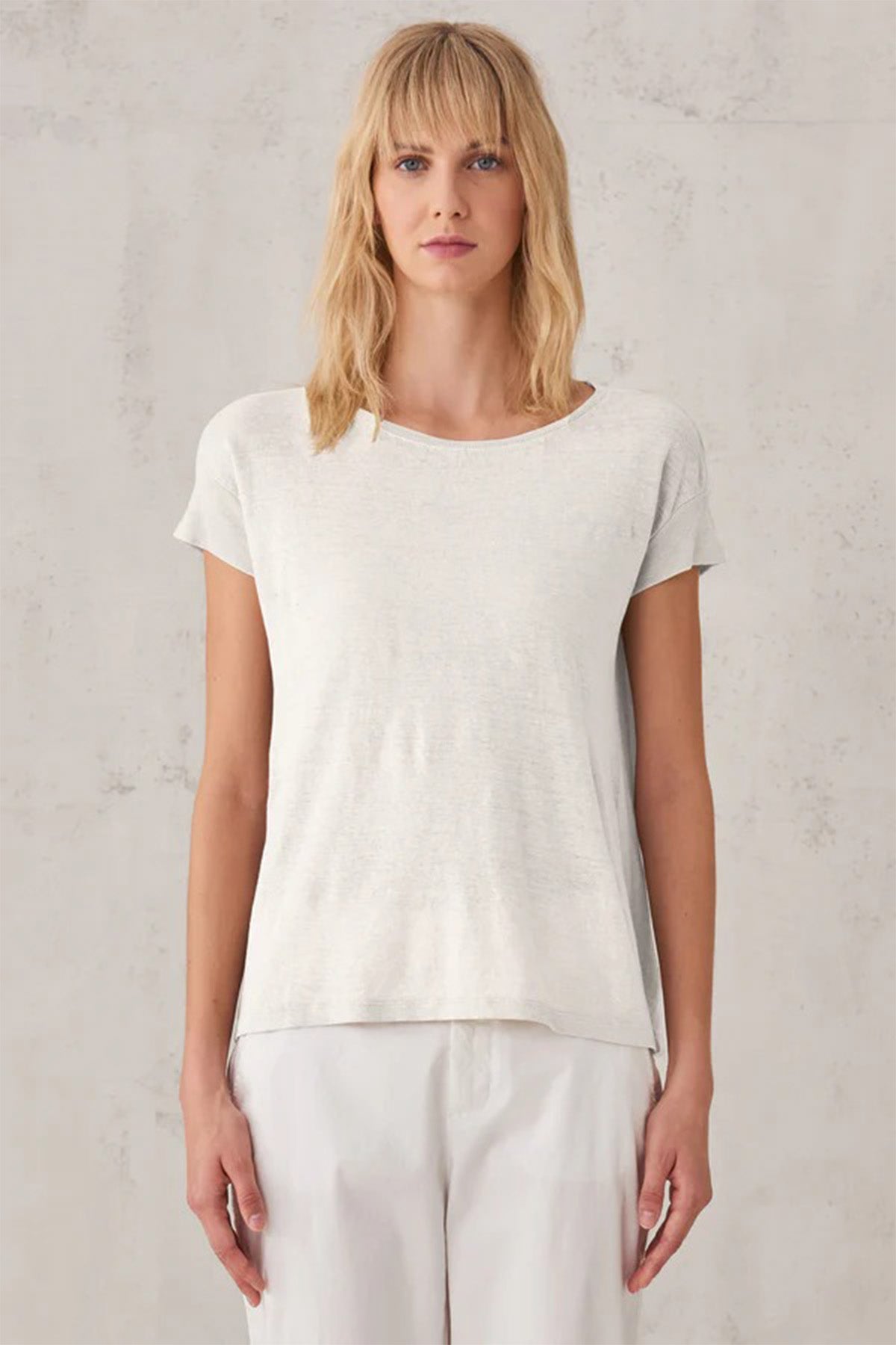 Transit Yuvarlak Yaka Keten T-shirt-Libas Trendy Fashion Store