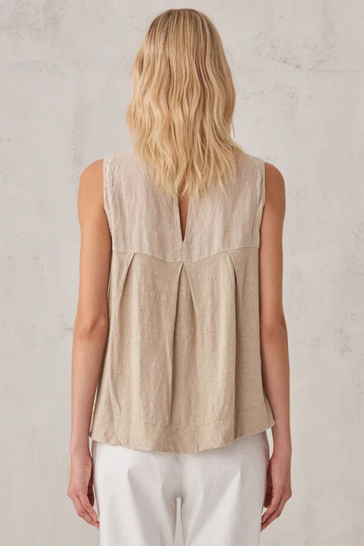 Transit Yuvarlak Yaka Kolsuz Keten Bluz-Libas Trendy Fashion Store