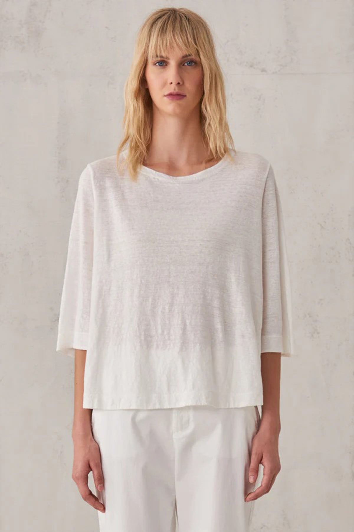 Transit Sırttan Düğmeli Geniş Kesim Keten T-shirt-Libas Trendy Fashion Store