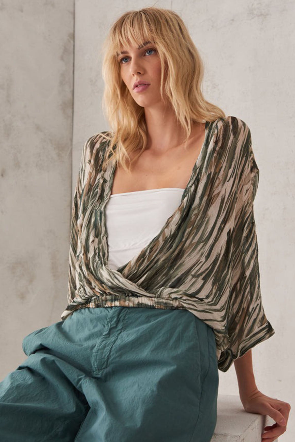 Transit Renkli Piliseli Desenli Bluz-Libas Trendy Fashion Store