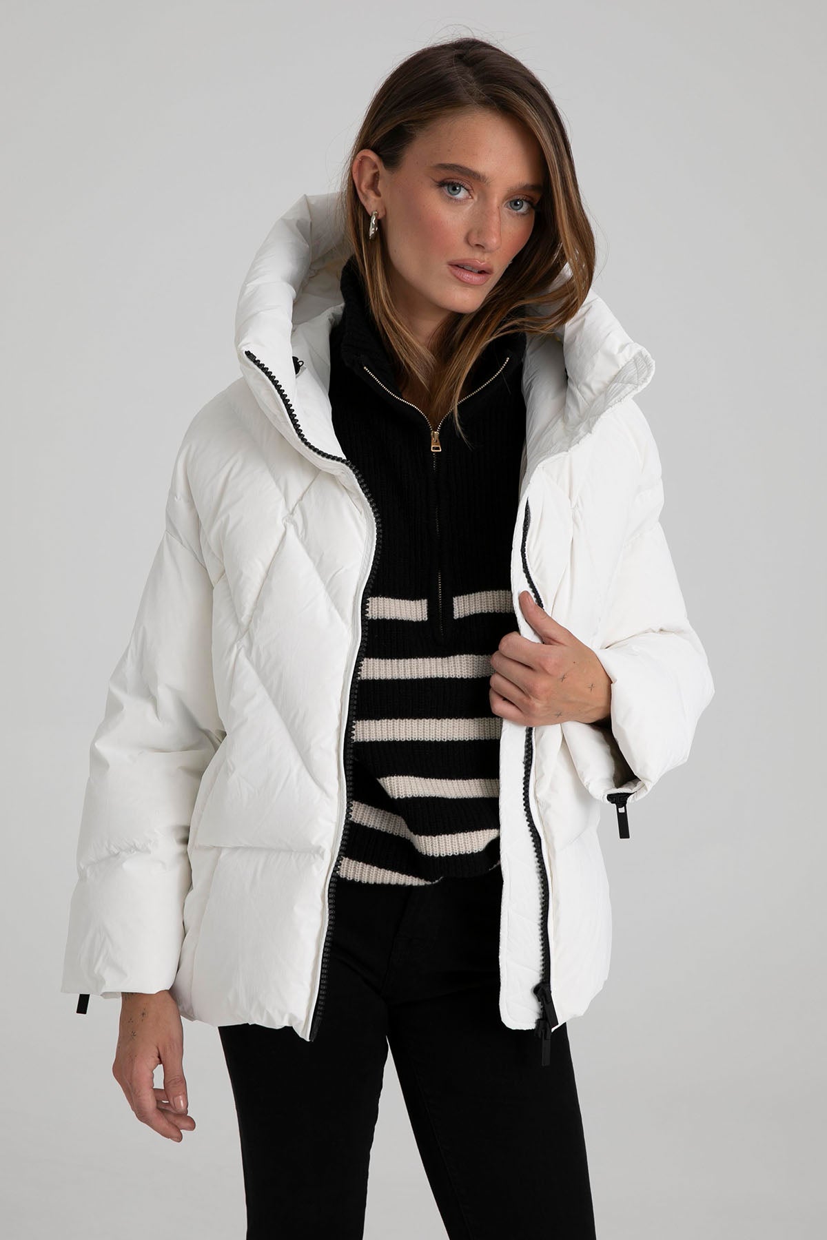 Hetrego Greer Geniş Kesim Kapüşonlu Puffer Mont-Libas Trendy Fashion Store