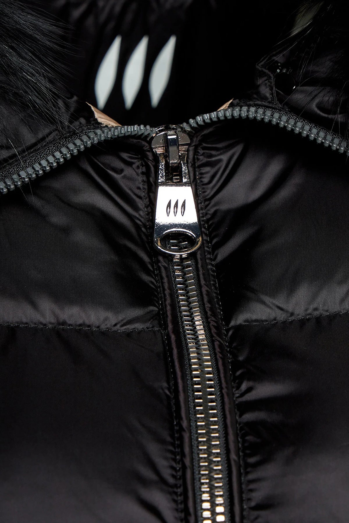 Hetrego Sena Yakası Kürklü Puffer Mont-Libas Trendy Fashion Store