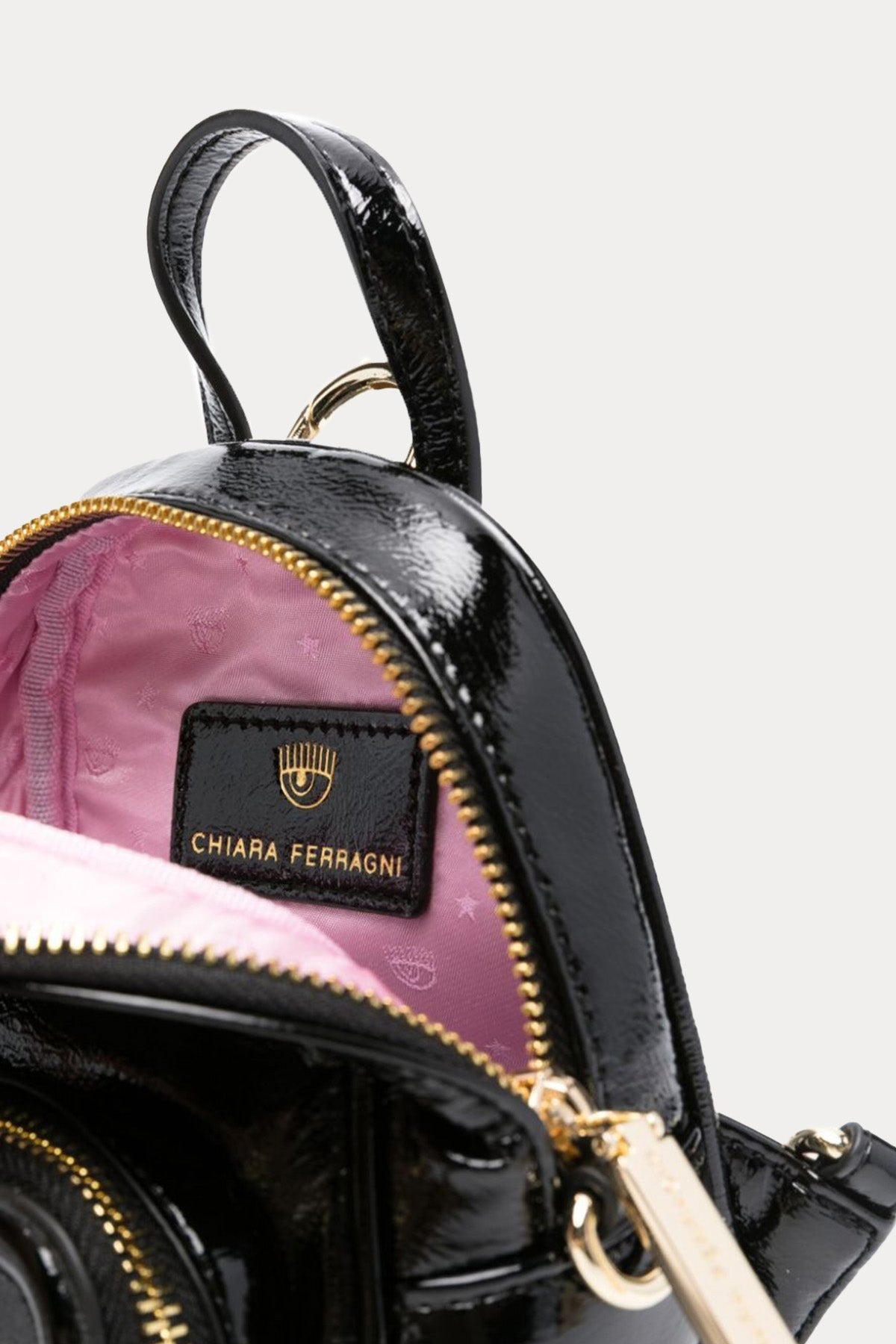 Chiara Ferragni Parlak Kaplamalı Göz Logolu Mini Sırt Çantası-Libas Trendy Fashion Store