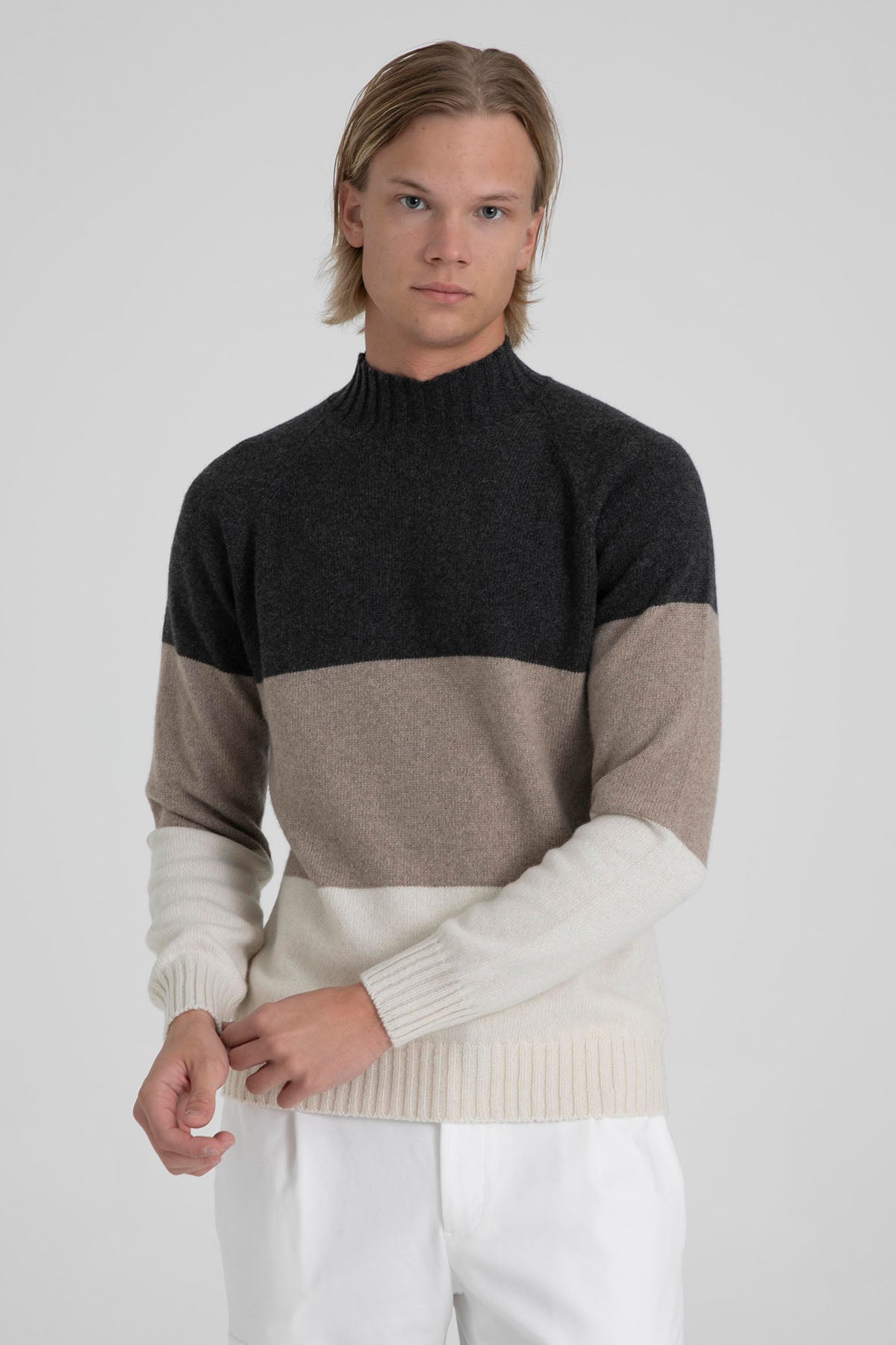 Gran Sasso Dik Yaka Yünlü Örgü Kaşmir Triko-Libas Trendy Fashion Store