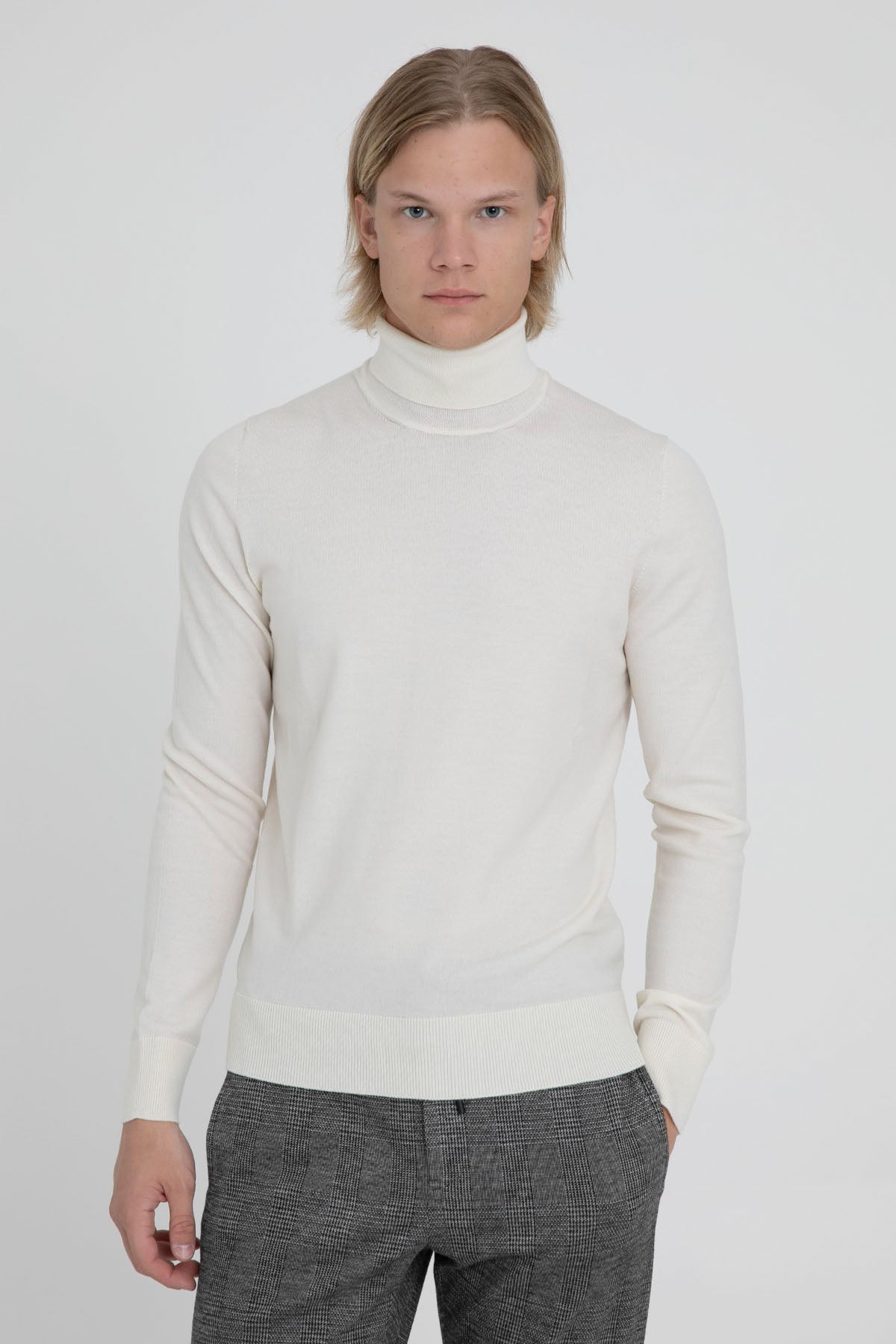 Gran Sasso İnce Örgü Balıkçı Yaka Yün Triko-Libas Trendy Fashion Store