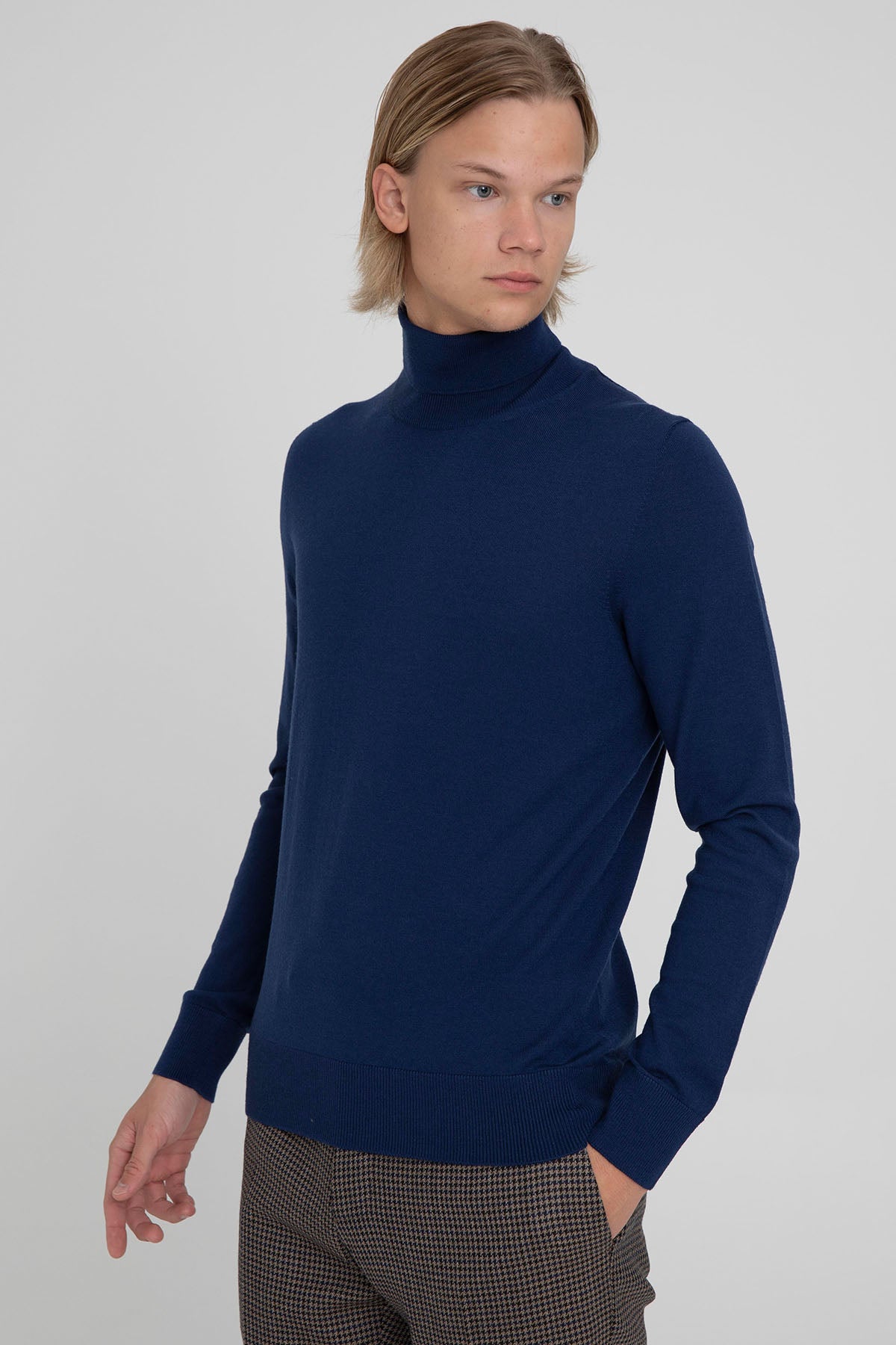 Gran Sasso İnce Örgü Balıkçı Yaka Yün Triko-Libas Trendy Fashion Store