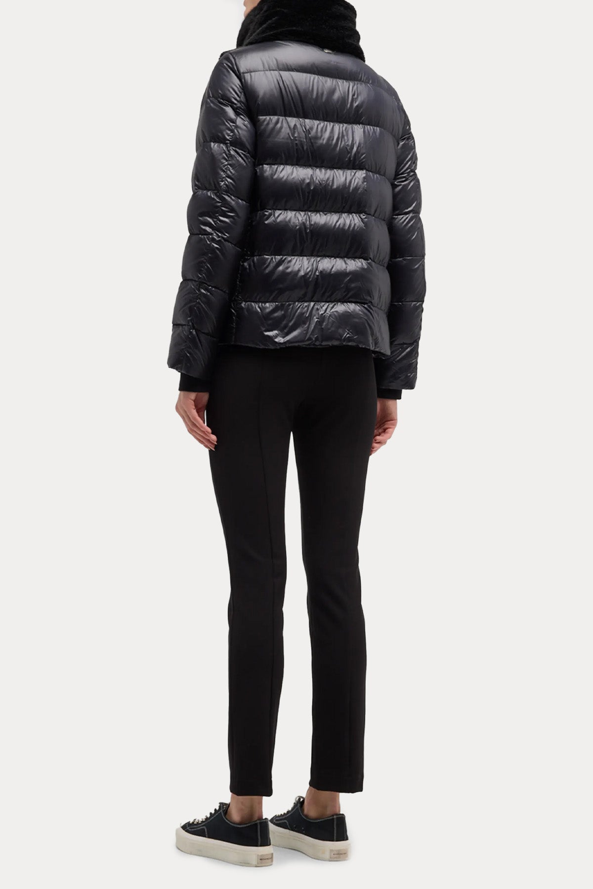 Herno Dik Yaka Peluş Puffer Mont-Libas Trendy Fashion Store