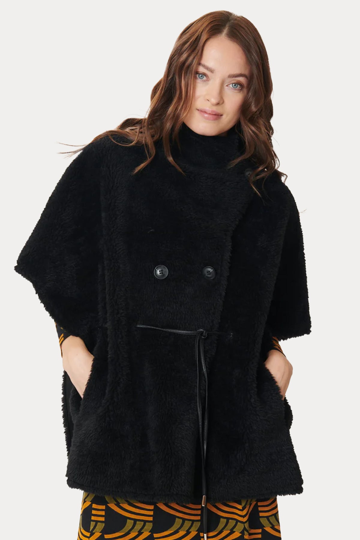 Rene Derhy Kruvaze Belden Büzgülü Peluş Panço-Libas Trendy Fashion Store