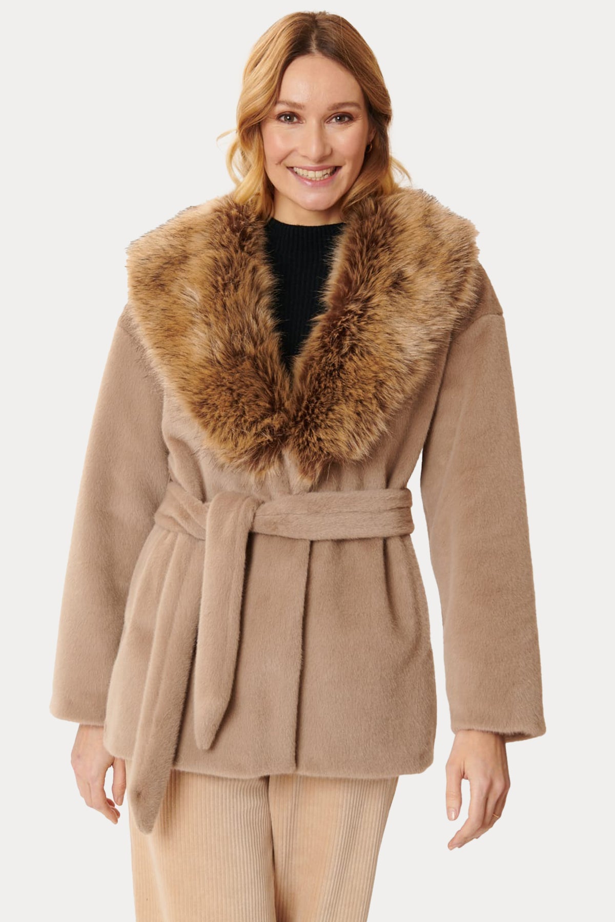 Rene Derhy Capucine Kürklü Yaka Peluş Kaban-Libas Trendy Fashion Store