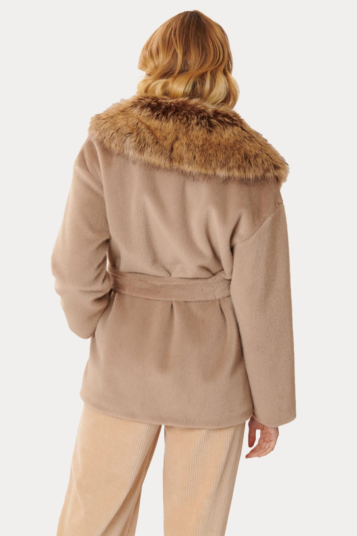 Rene Derhy Capucine Kürklü Yaka Peluş Kaban-Libas Trendy Fashion Store