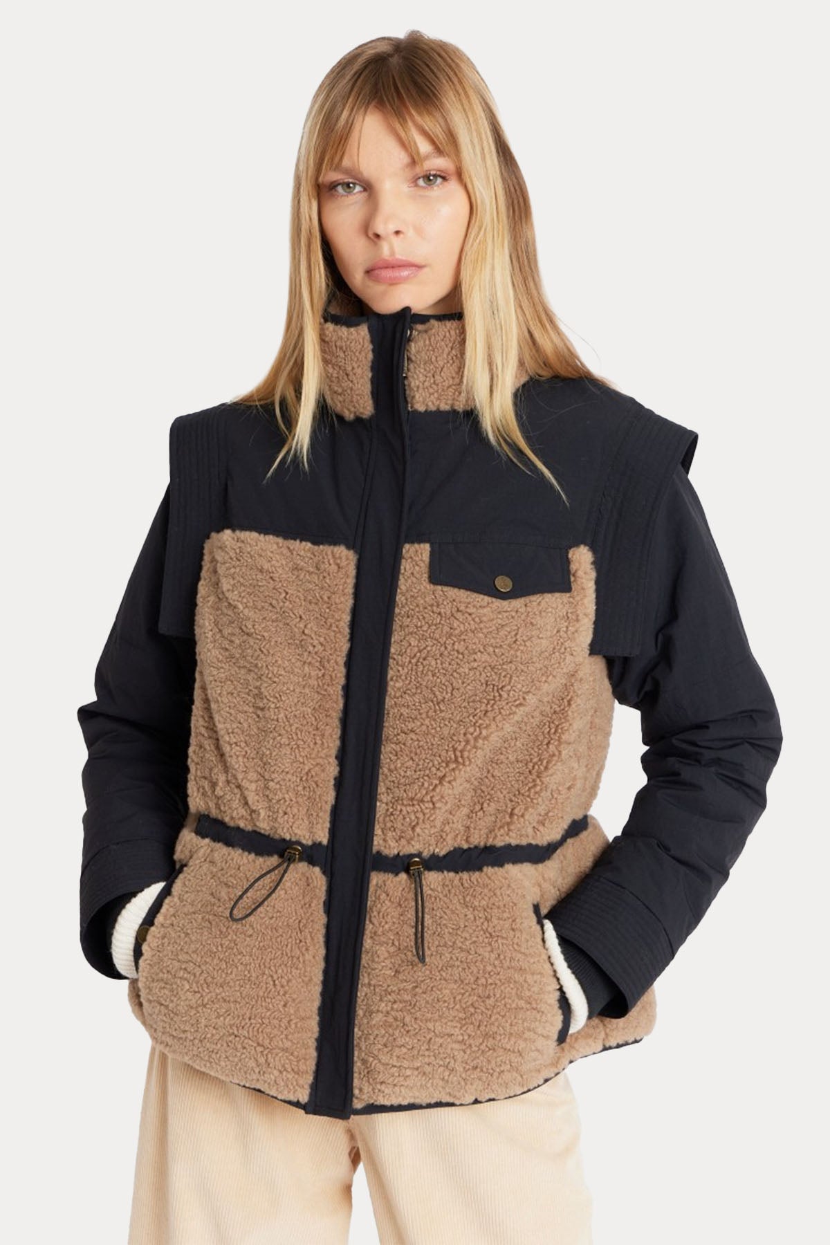 Berenice Mariana Peluş Detaylı Dik Yaka Puffer Mont-Libas Trendy Fashion Store