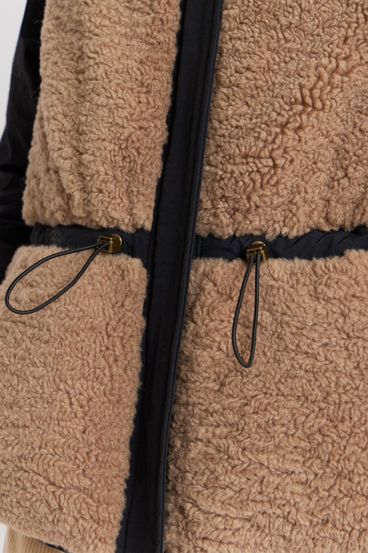 Berenice Mariana Peluş Detaylı Dik Yaka Puffer Mont-Libas Trendy Fashion Store