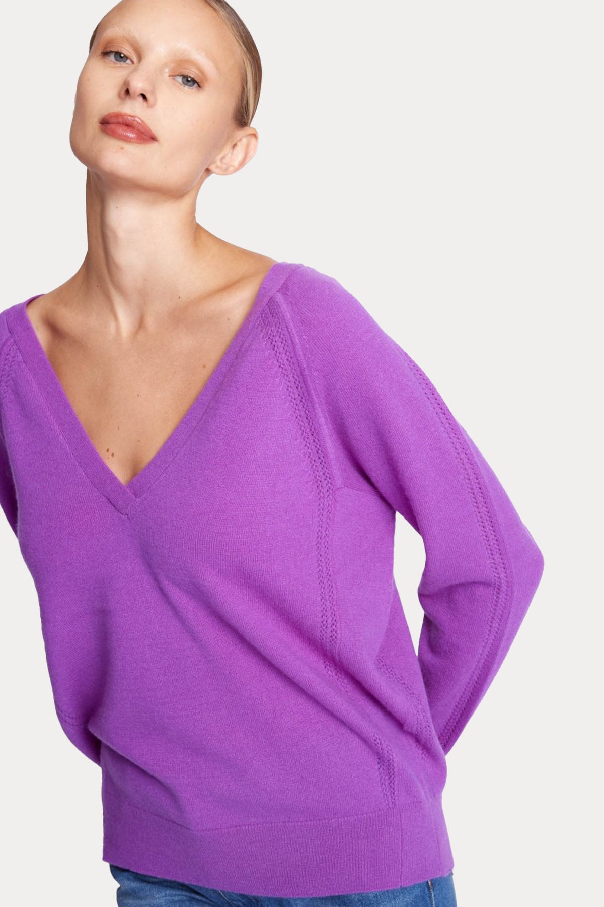 Berenice Ebena V Yaka Örgü Kaşmir Triko-Libas Trendy Fashion Store