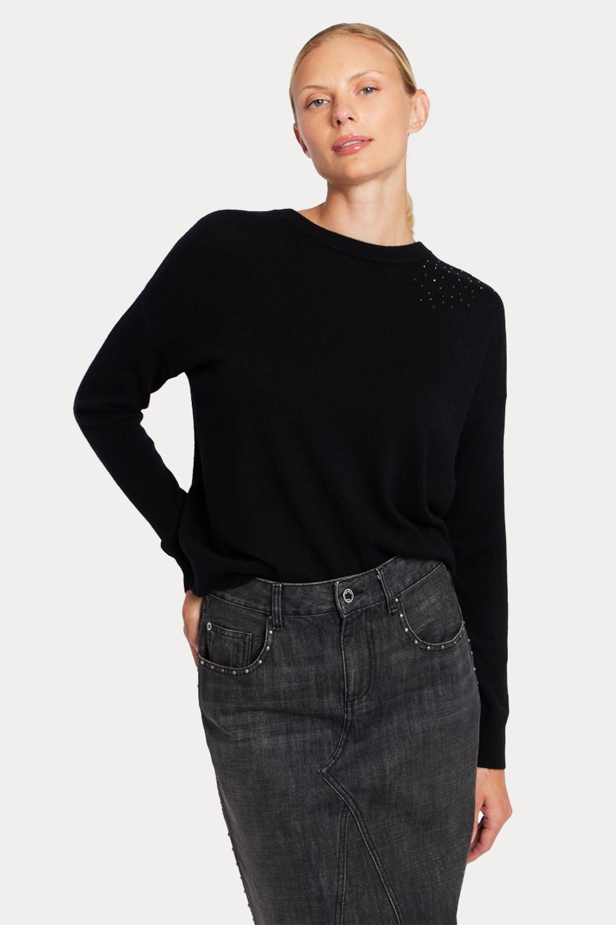 Berenice Angela Sırtta Kanat Aksesuarlı Kaşmirli Örgü Yün Triko-Libas Trendy Fashion Store