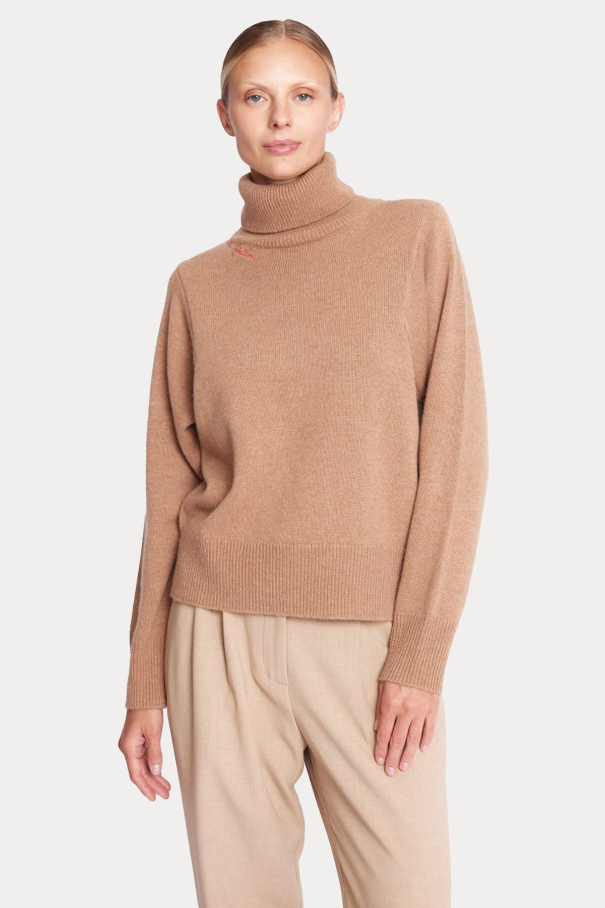 Berenice Axea Sırtta Kanat Desenli Balıkçı Yaka Kaşmirli Örgü Yün Triko-Libas Trendy Fashion Store