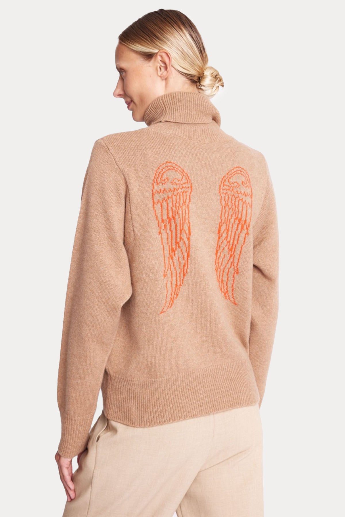 Berenice Axea Sırtta Kanat Desenli Balıkçı Yaka Kaşmirli Örgü Yün Triko-Libas Trendy Fashion Store