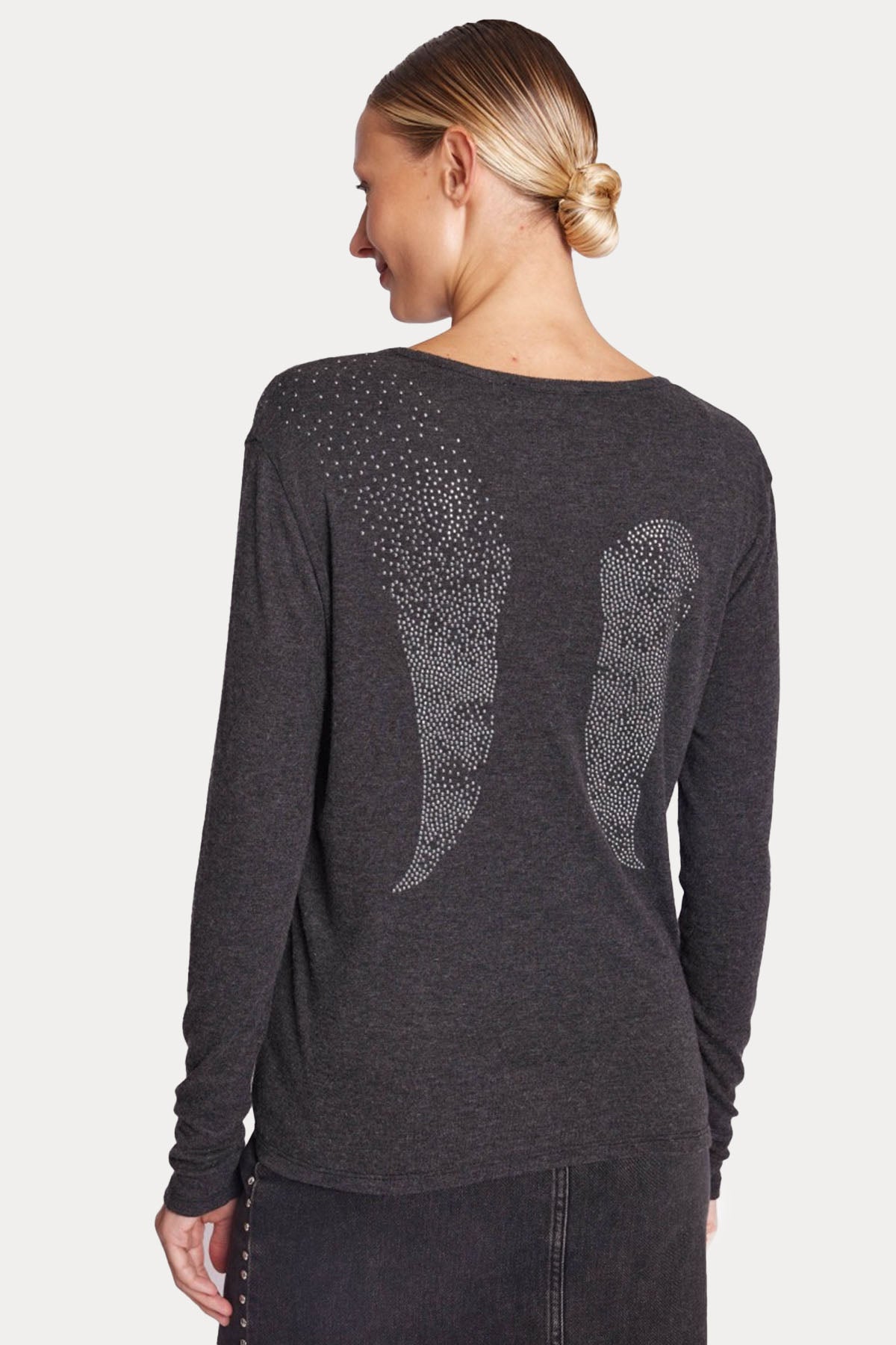 Berenice Elliaswings Sırtta Kanat Desenli V Yaka T-shirt-Libas Trendy Fashion Store