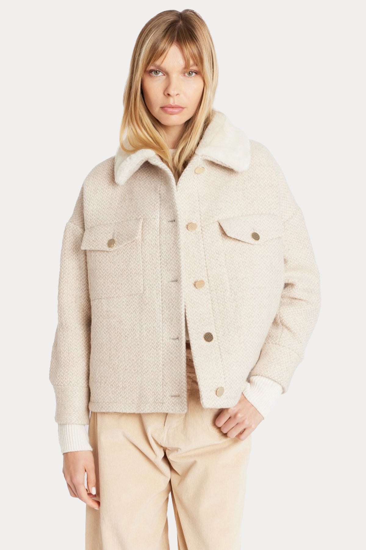 Berenice Miranda Yakası Kürklü Yün Ceket-Libas Trendy Fashion Store