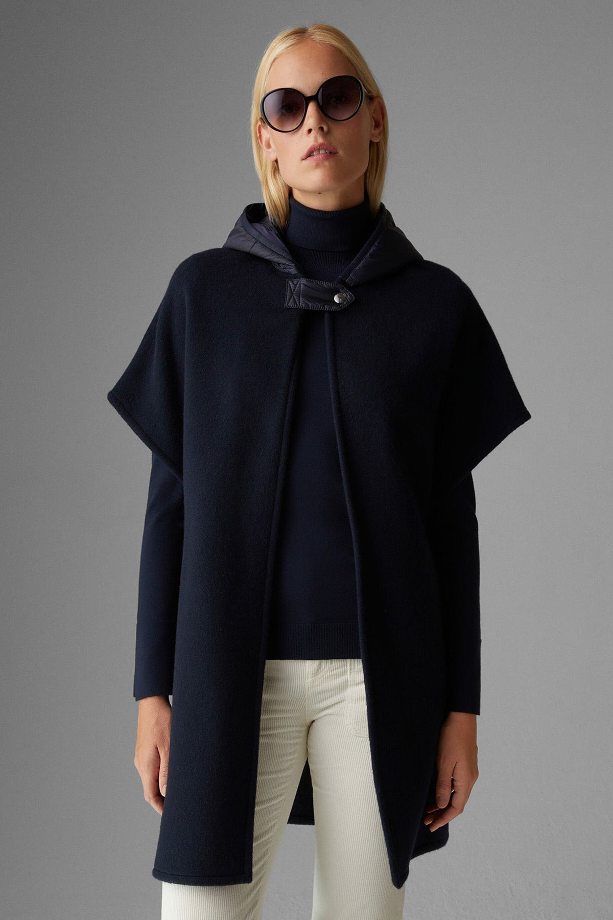 Bogner Kapüşonlu Triko Panço-Libas Trendy Fashion Store