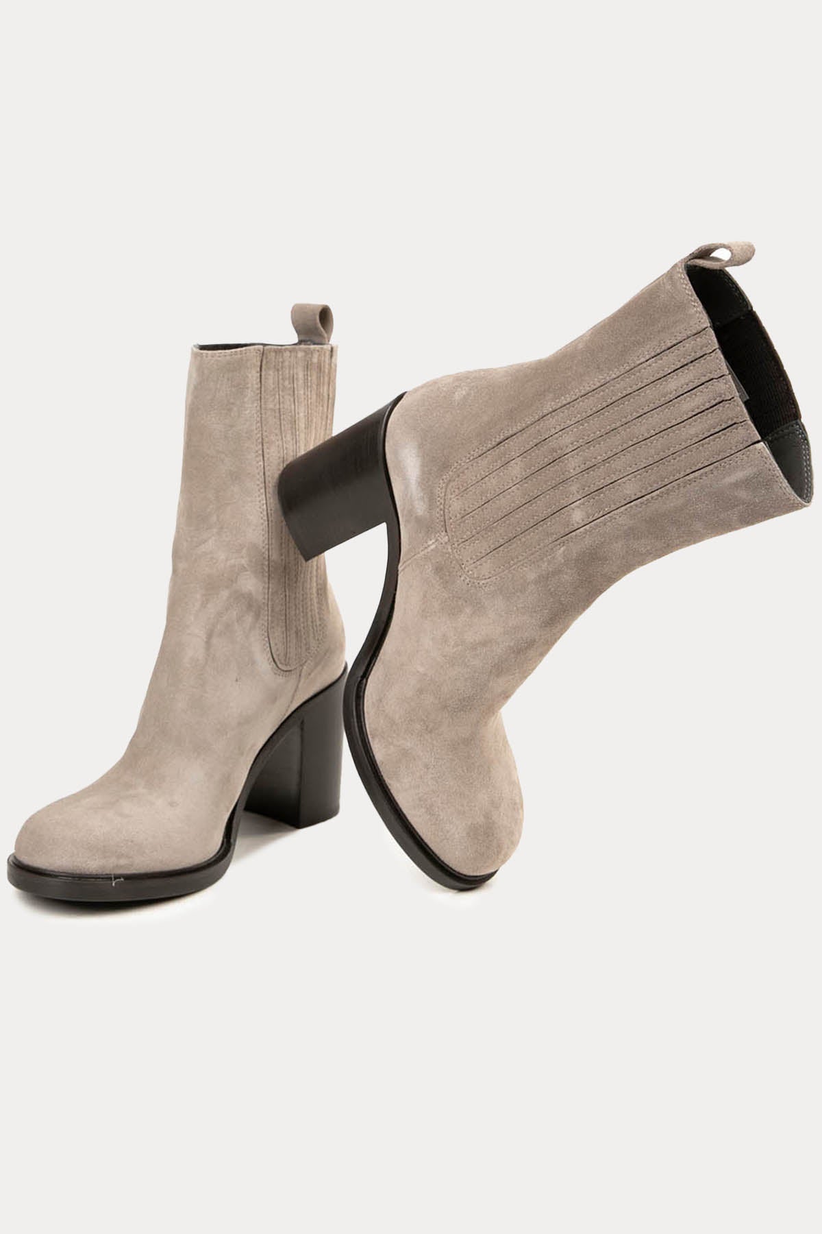 Fruit Elastik Bantlı Süet Topuklu Bot