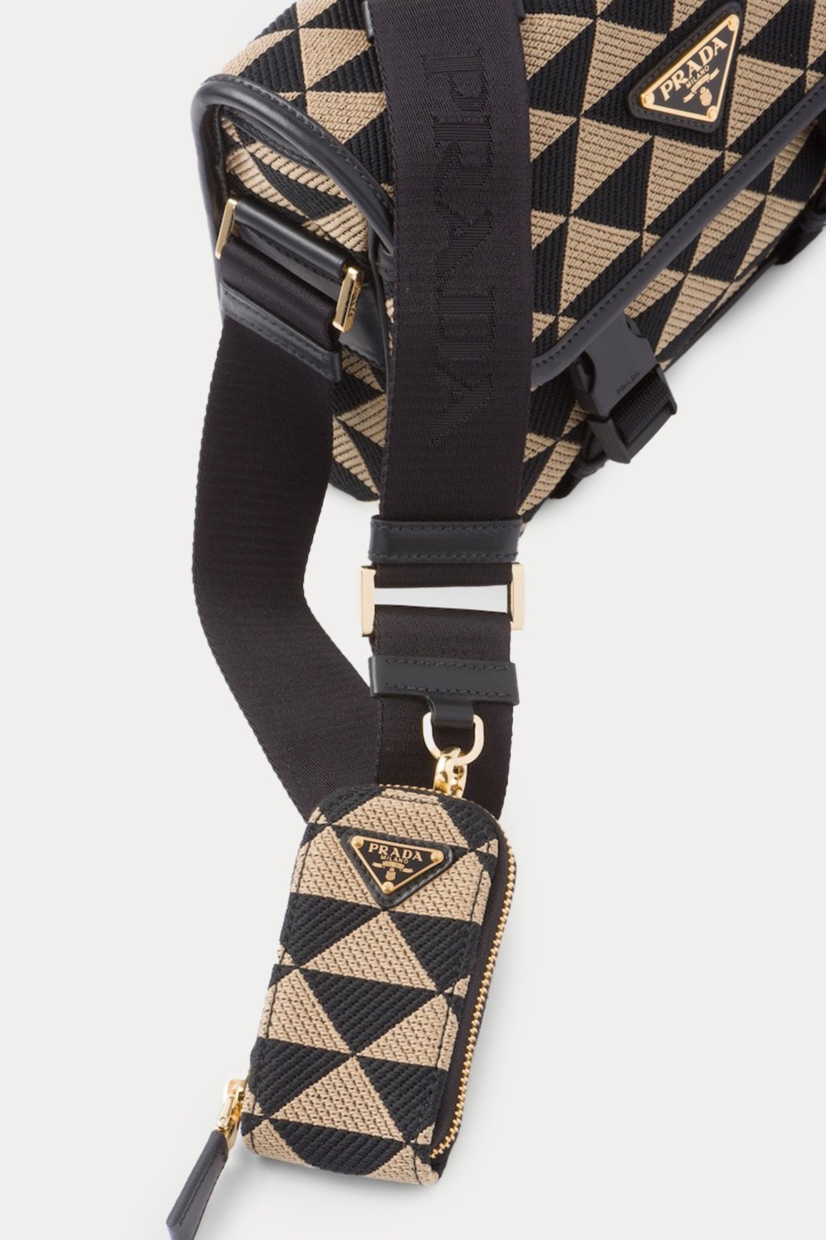 Prada Üçgen Desenli Çapraz Çanta-Libas Trendy Fashion Store
