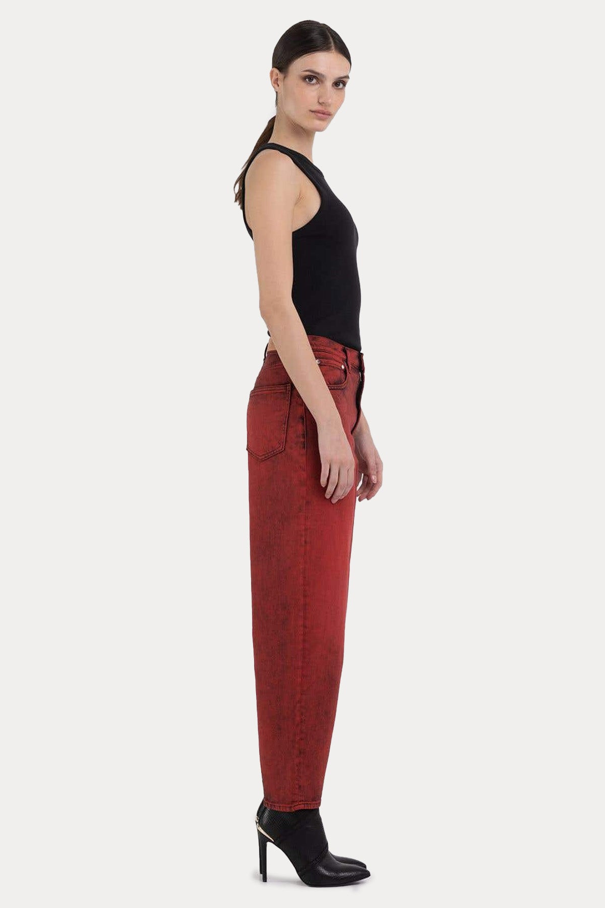 Replay Mom Fit Yıkamalı Jeans-Libas Trendy Fashion Store