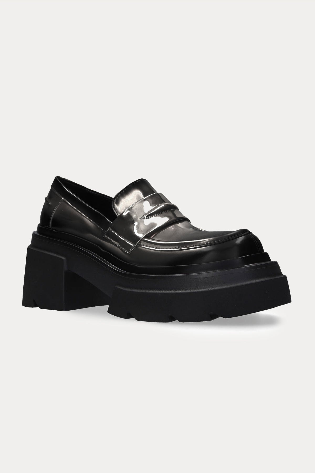 Elena Iachi Parlak Kaplamalı Loafer Ayakkabı-Libas Trendy Fashion Store