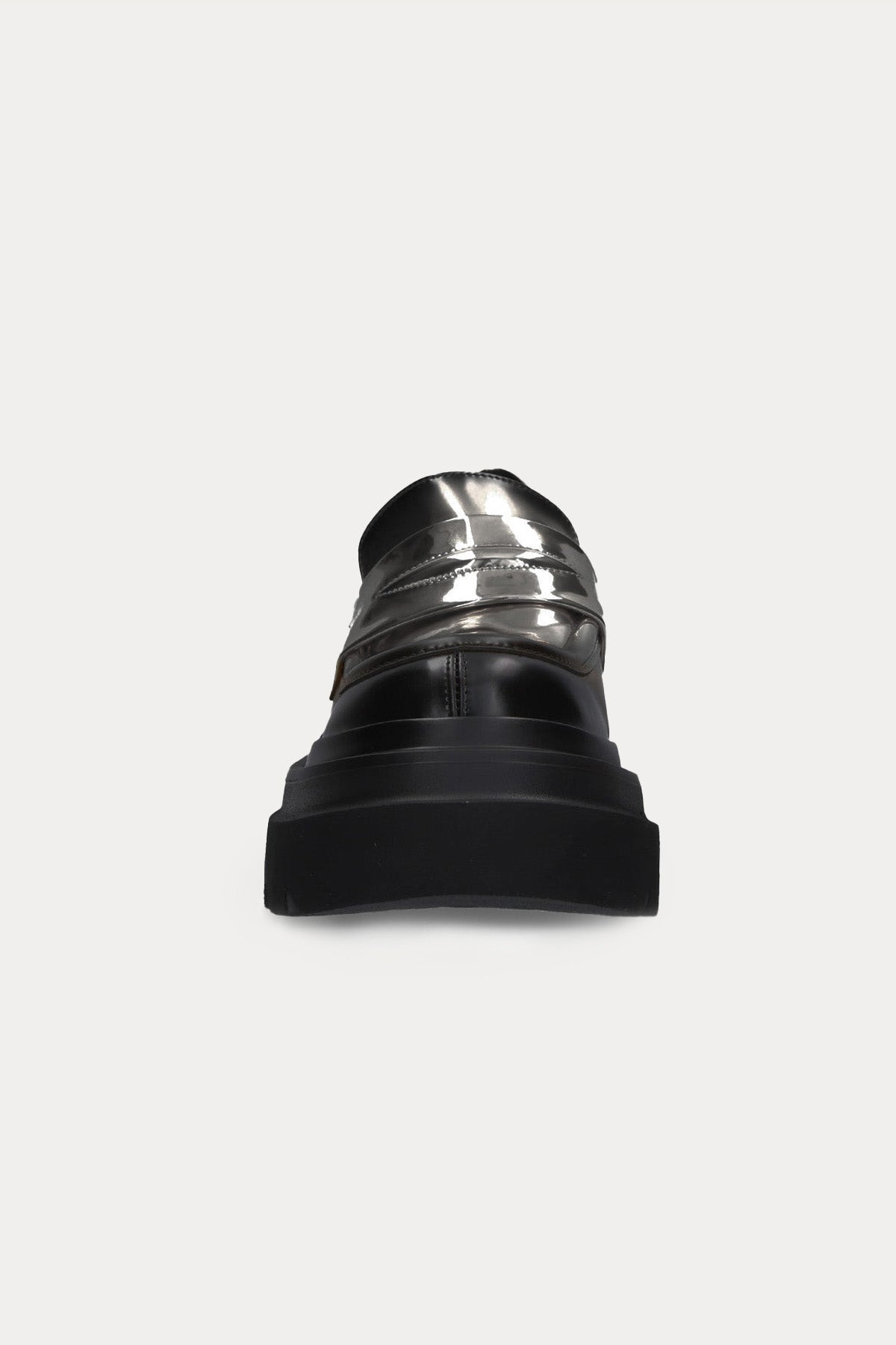 Elena Iachi Parlak Kaplamalı Loafer Ayakkabı-Libas Trendy Fashion Store